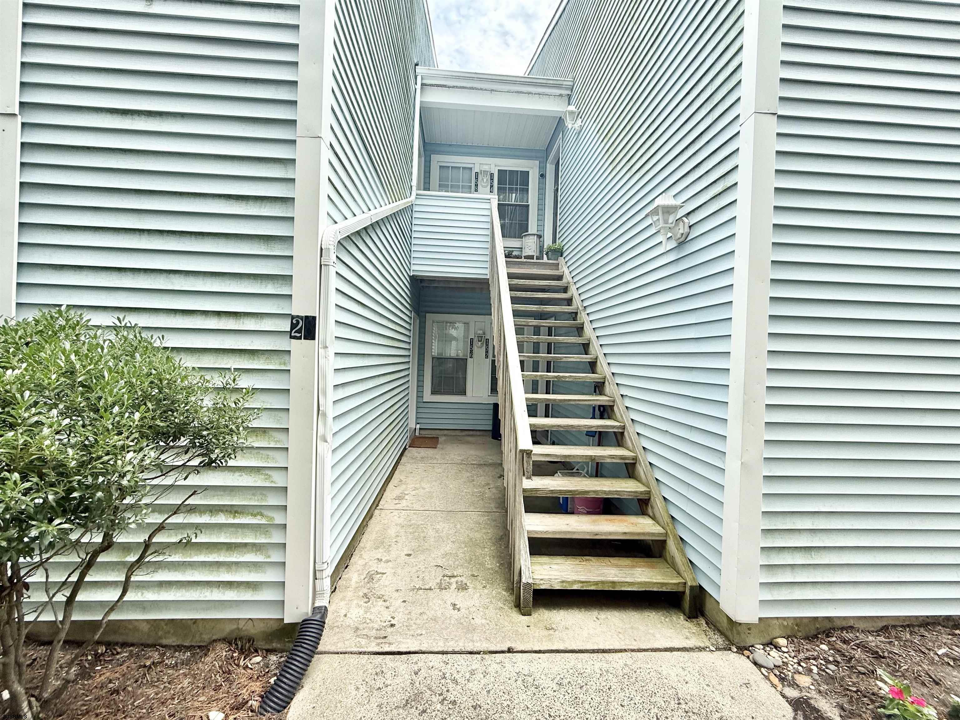 156 Driftwood Court Smithville NJ 08205