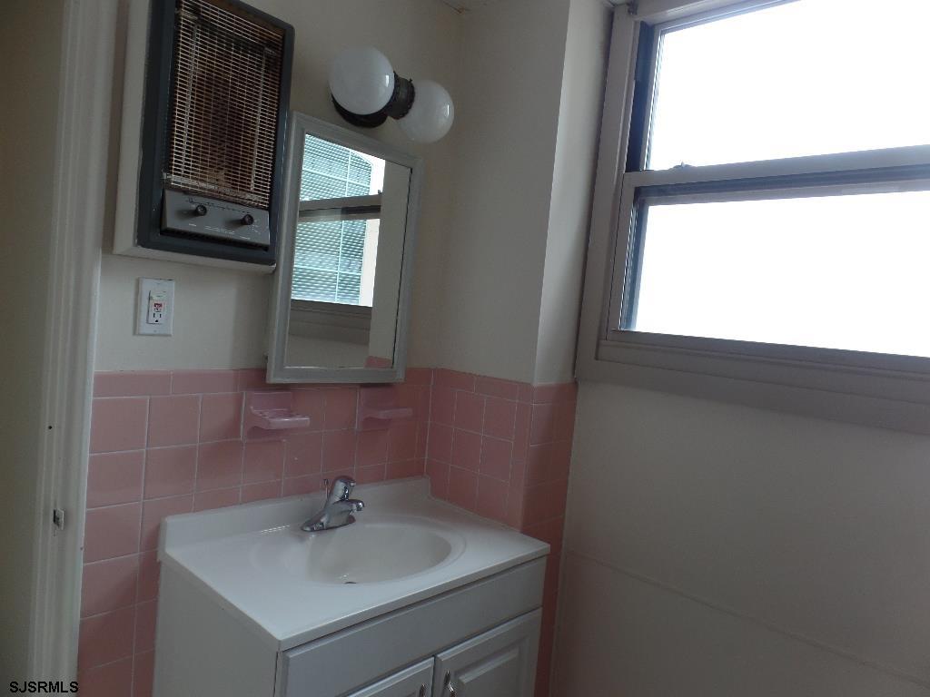 2834 Atlantic Avenue Atlantic City NJ 08401