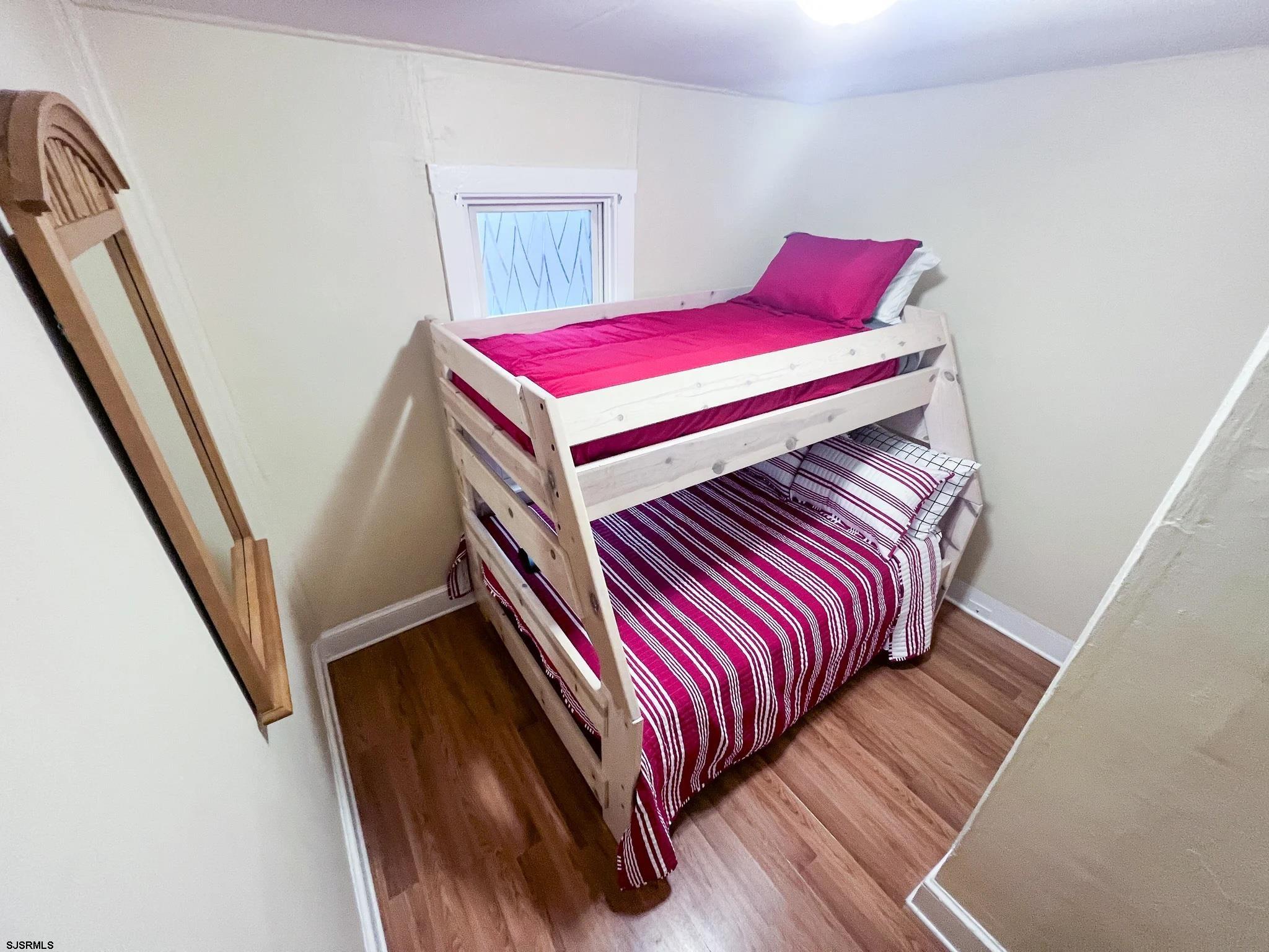 17 E Connecticut Avenue Somers Point NJ 08244