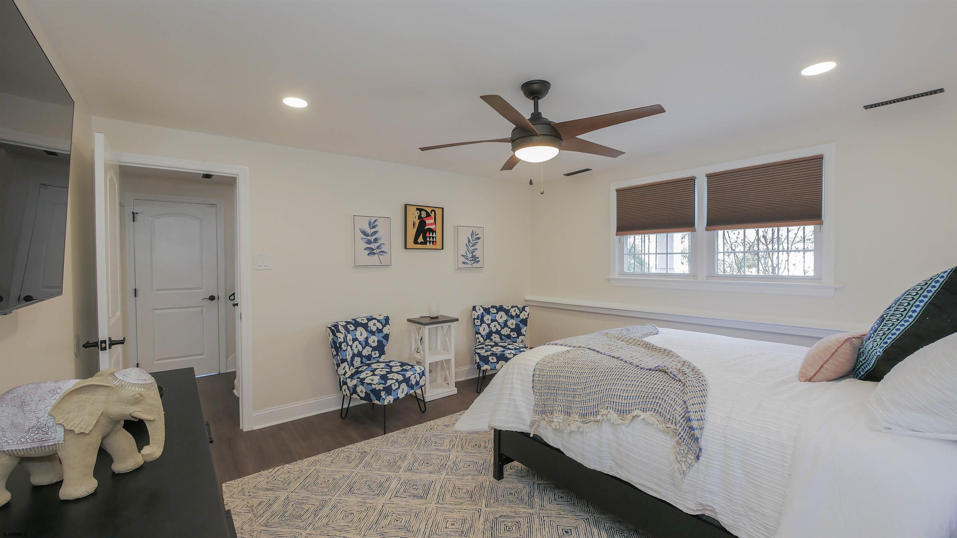 12 May Drive Egg Harbor Township NJ 08234