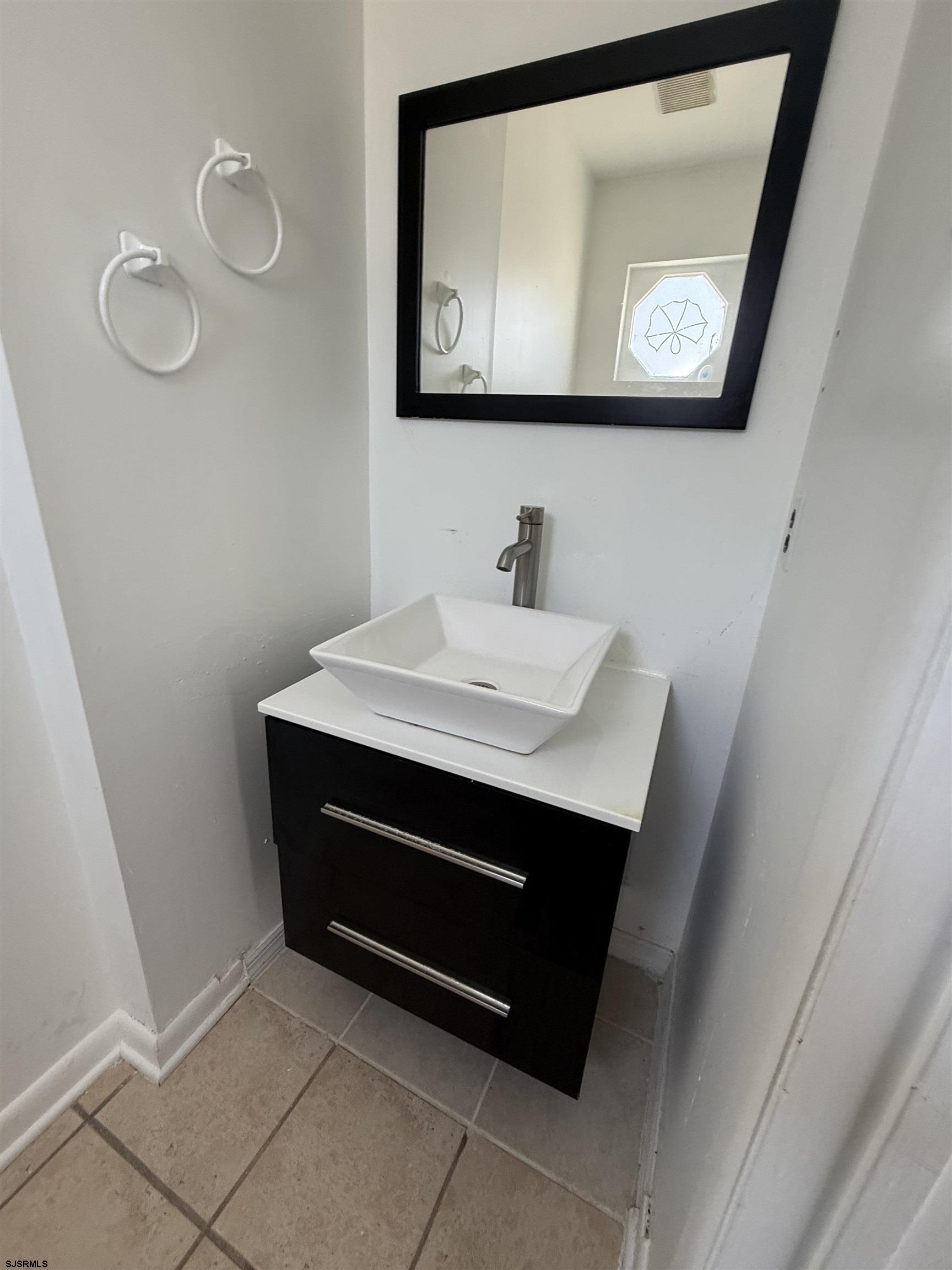 122 London Court Egg Harbor Township NJ 08234