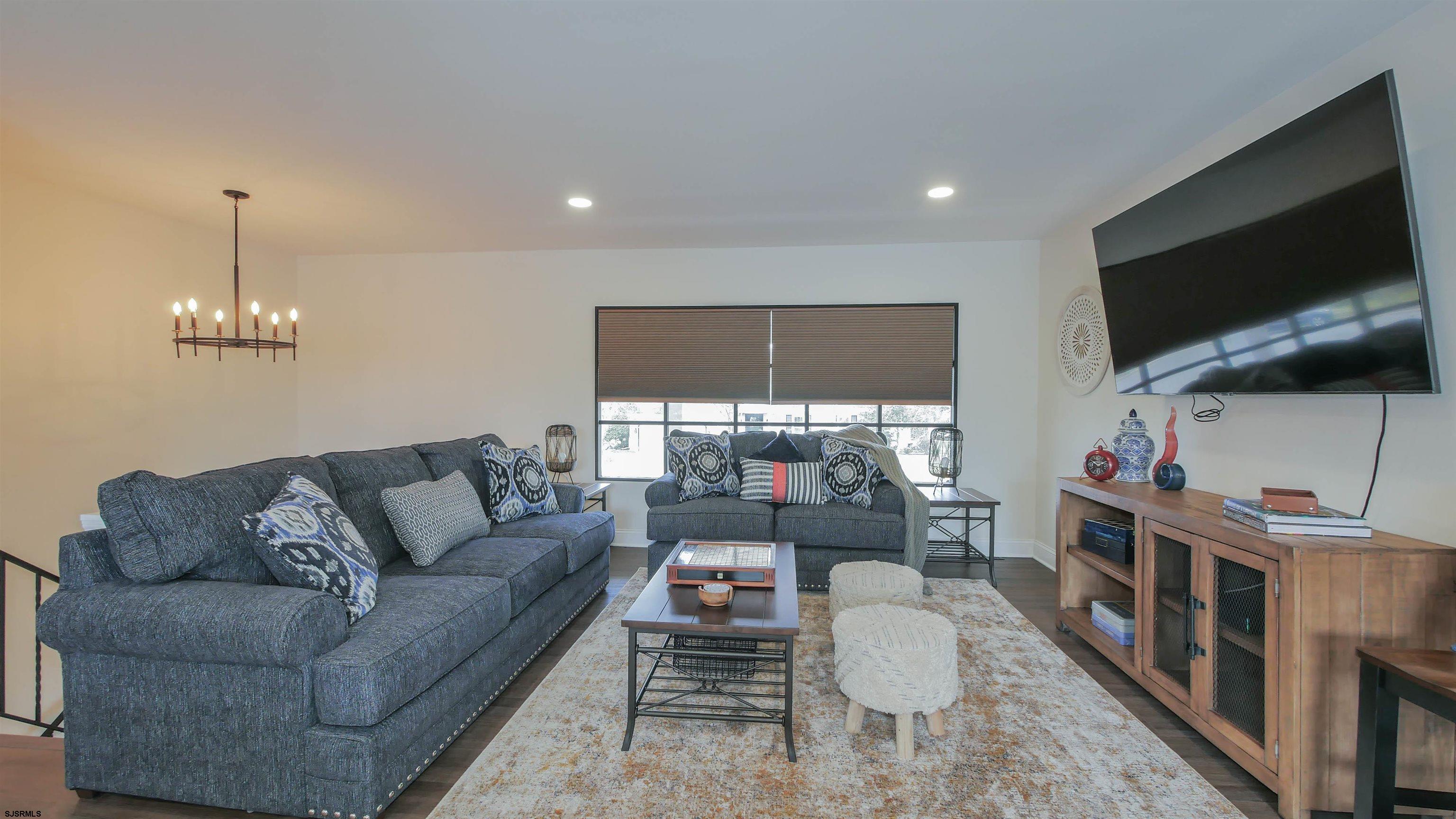 12 May Drive Egg Harbor Township NJ 08234