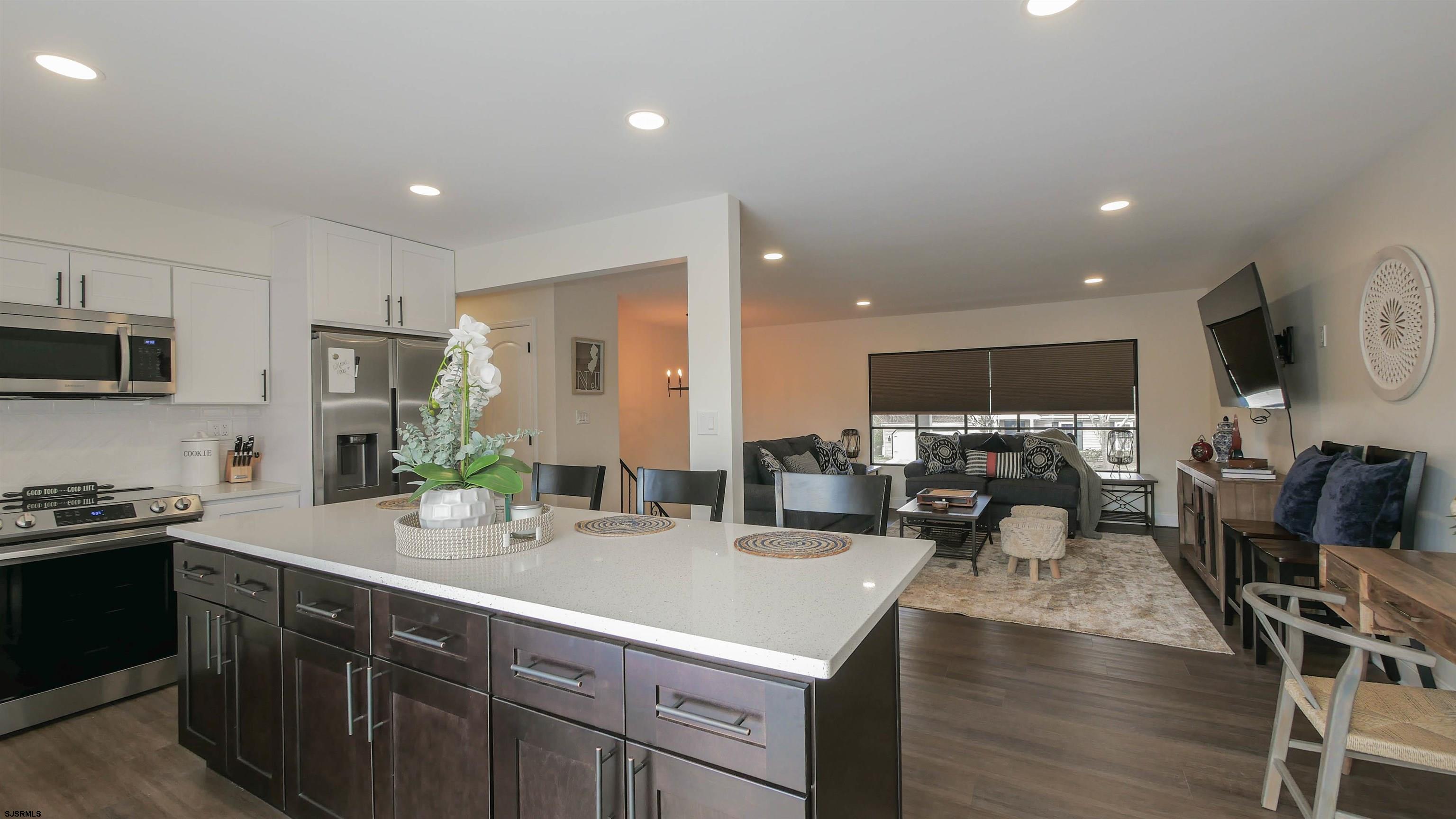 12 May Drive Egg Harbor Township NJ 08234