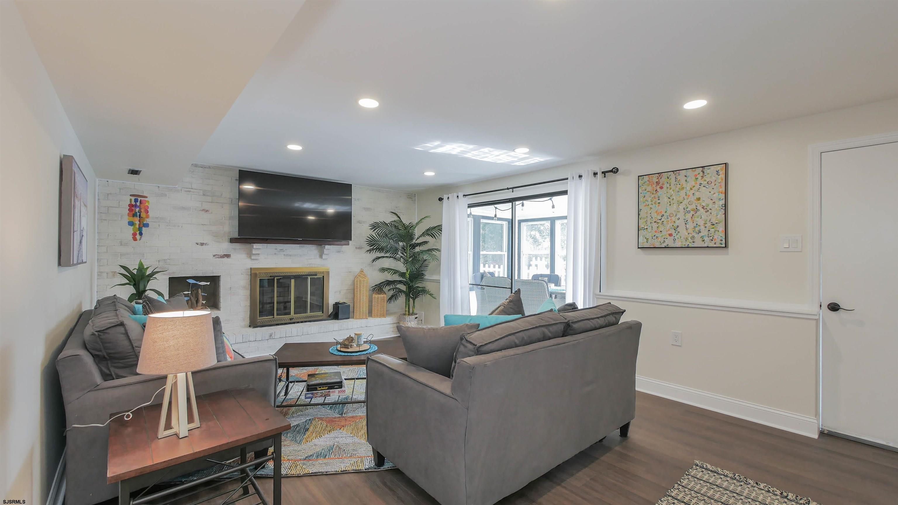 12 May Drive Egg Harbor Township NJ 08234