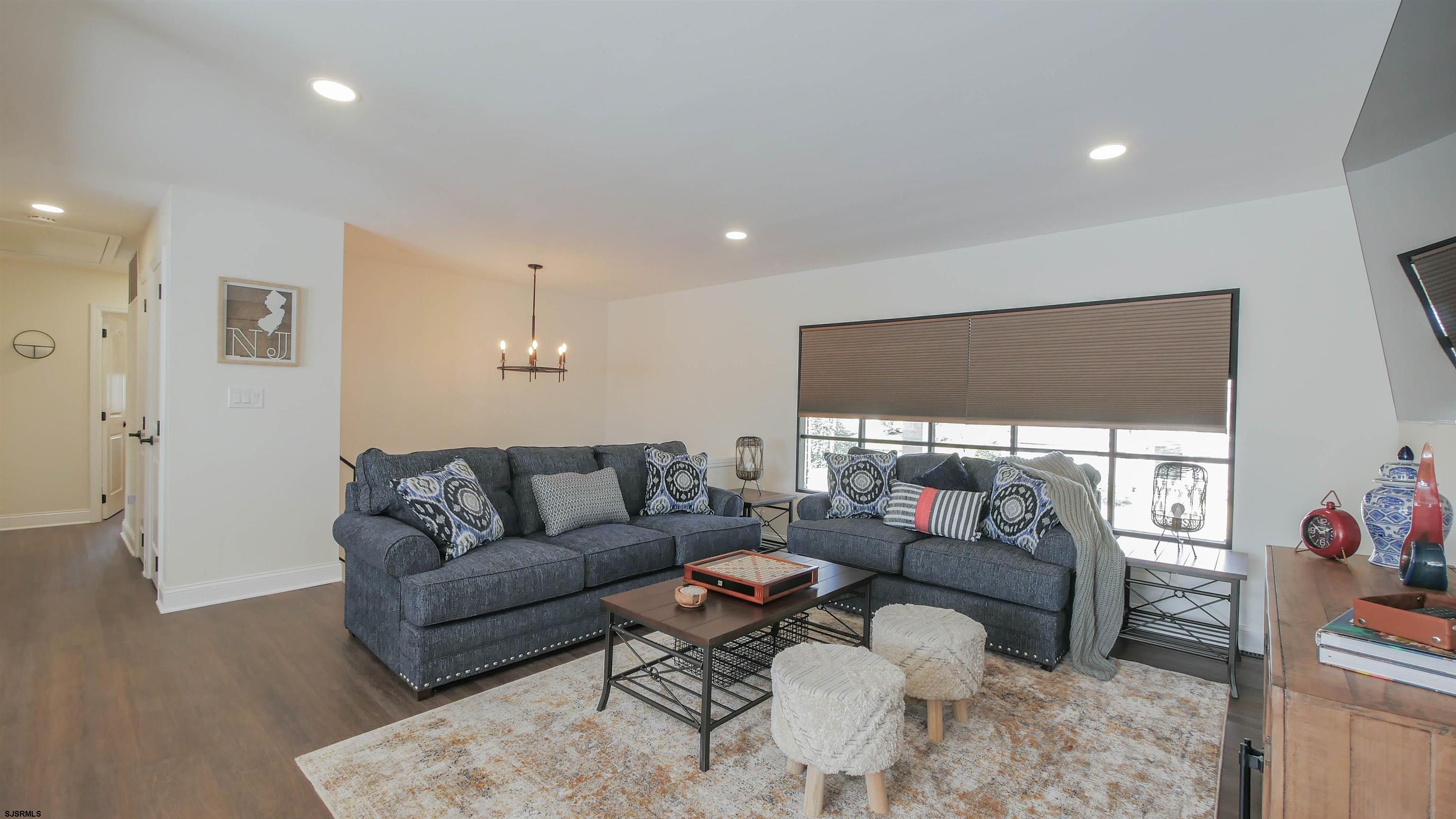 12 May Drive Egg Harbor Township NJ 08234