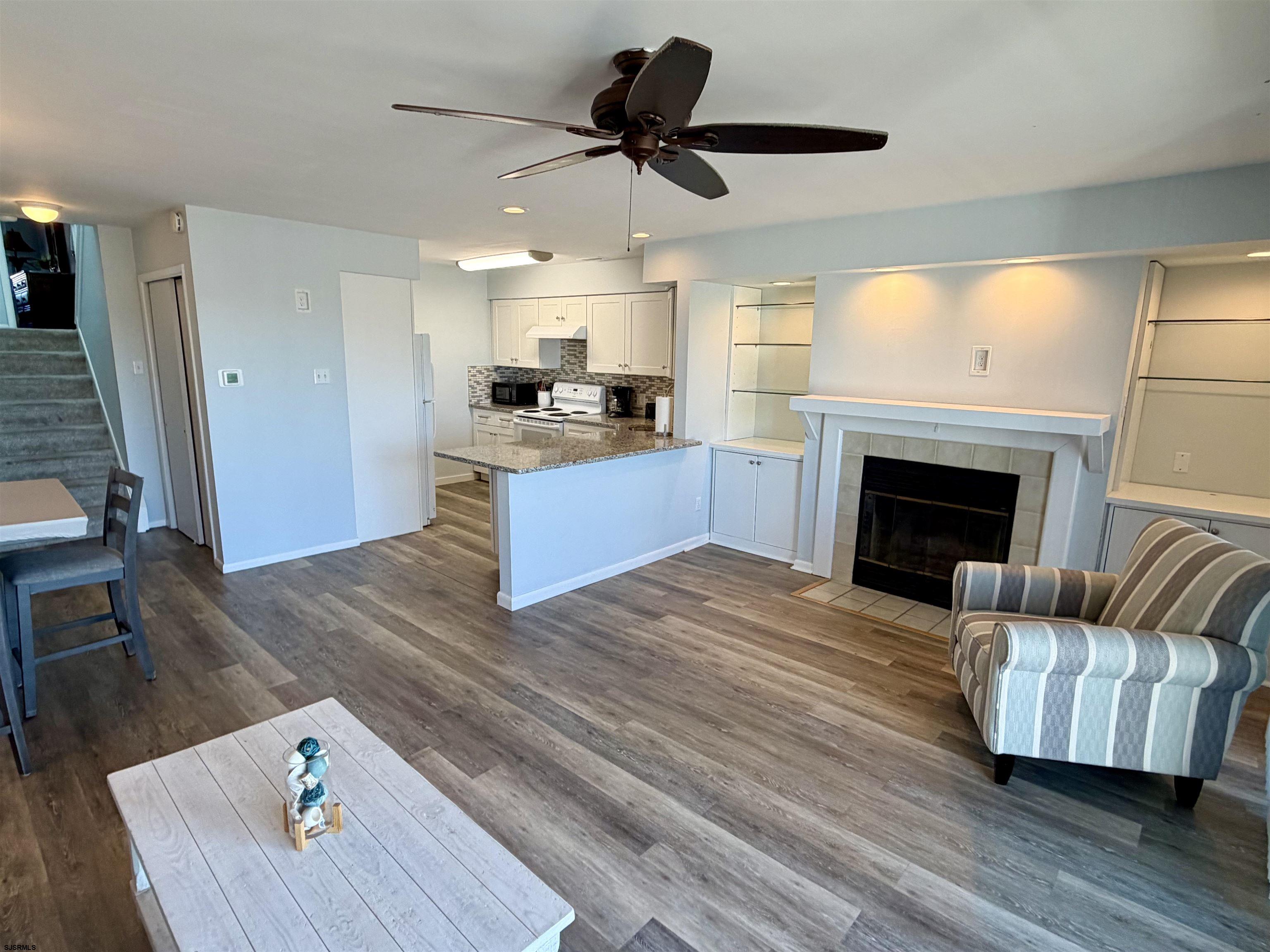 1208 S Harbour Cove Somers Point NJ 08244