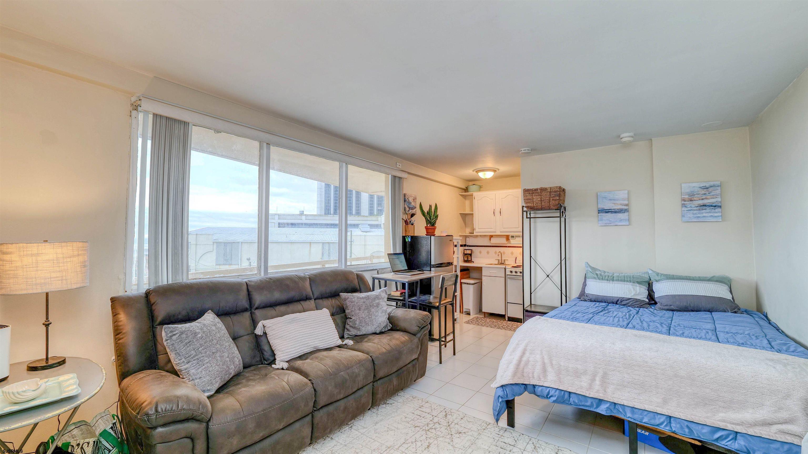 108 S Montpelier Avenue Atlantic City NJ 08401