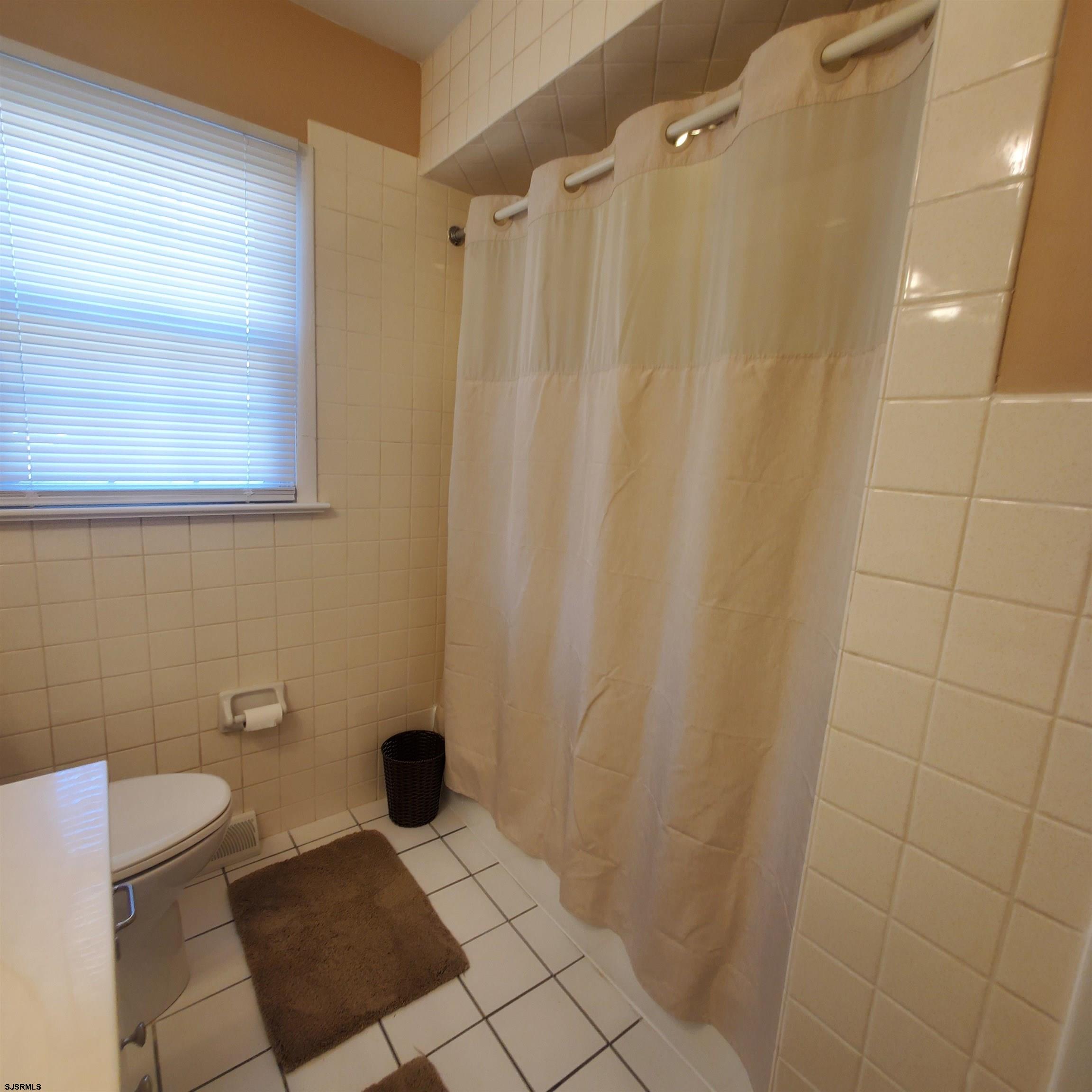 2024 A Beverly Drive Vineland NJ 08360