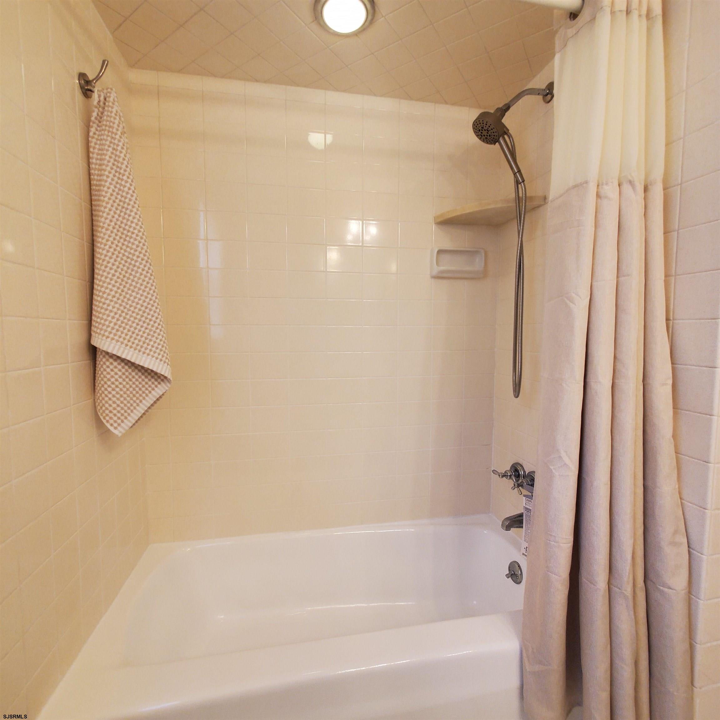 2024 A Beverly Drive Vineland NJ 08360