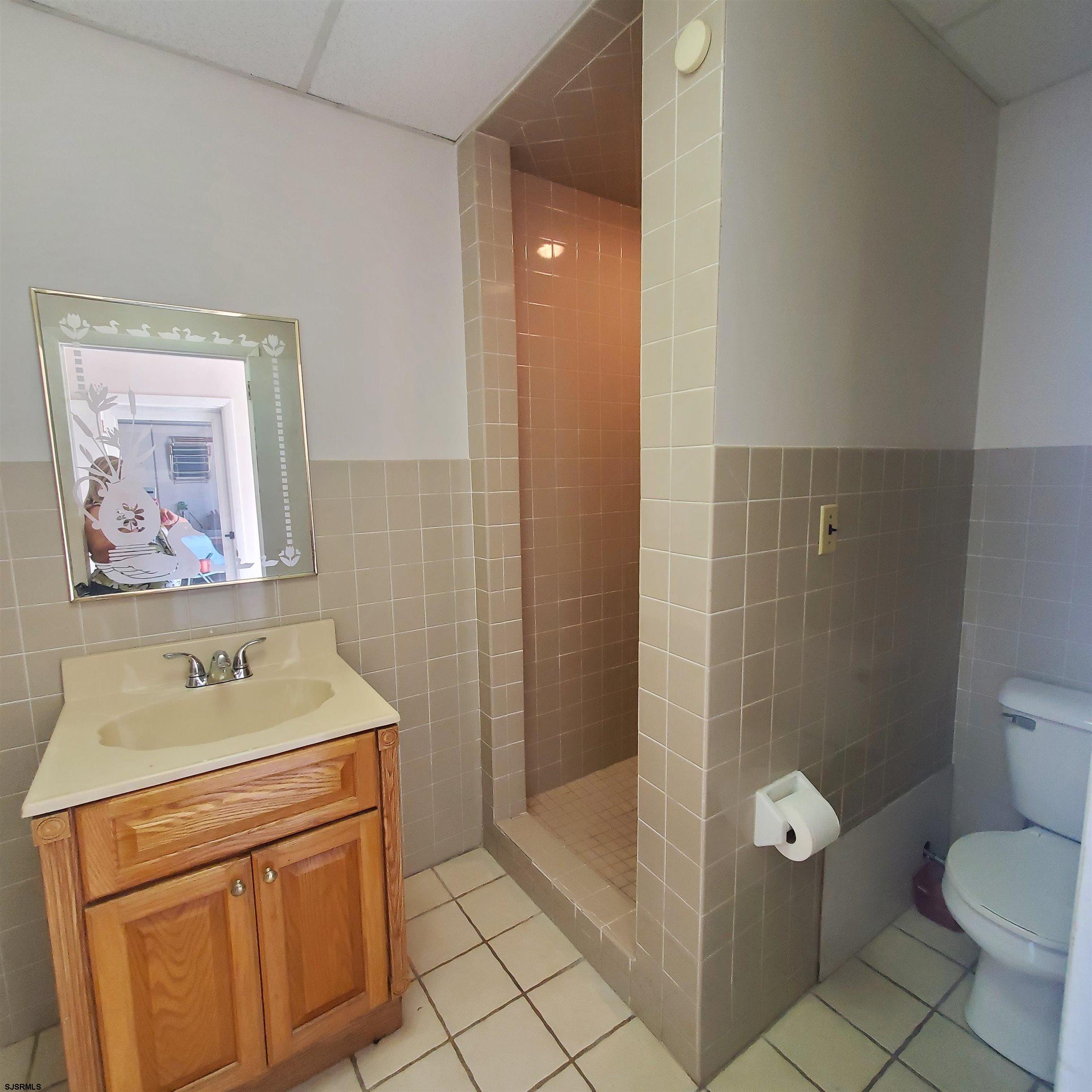 2024 A Beverly Drive Vineland NJ 08360