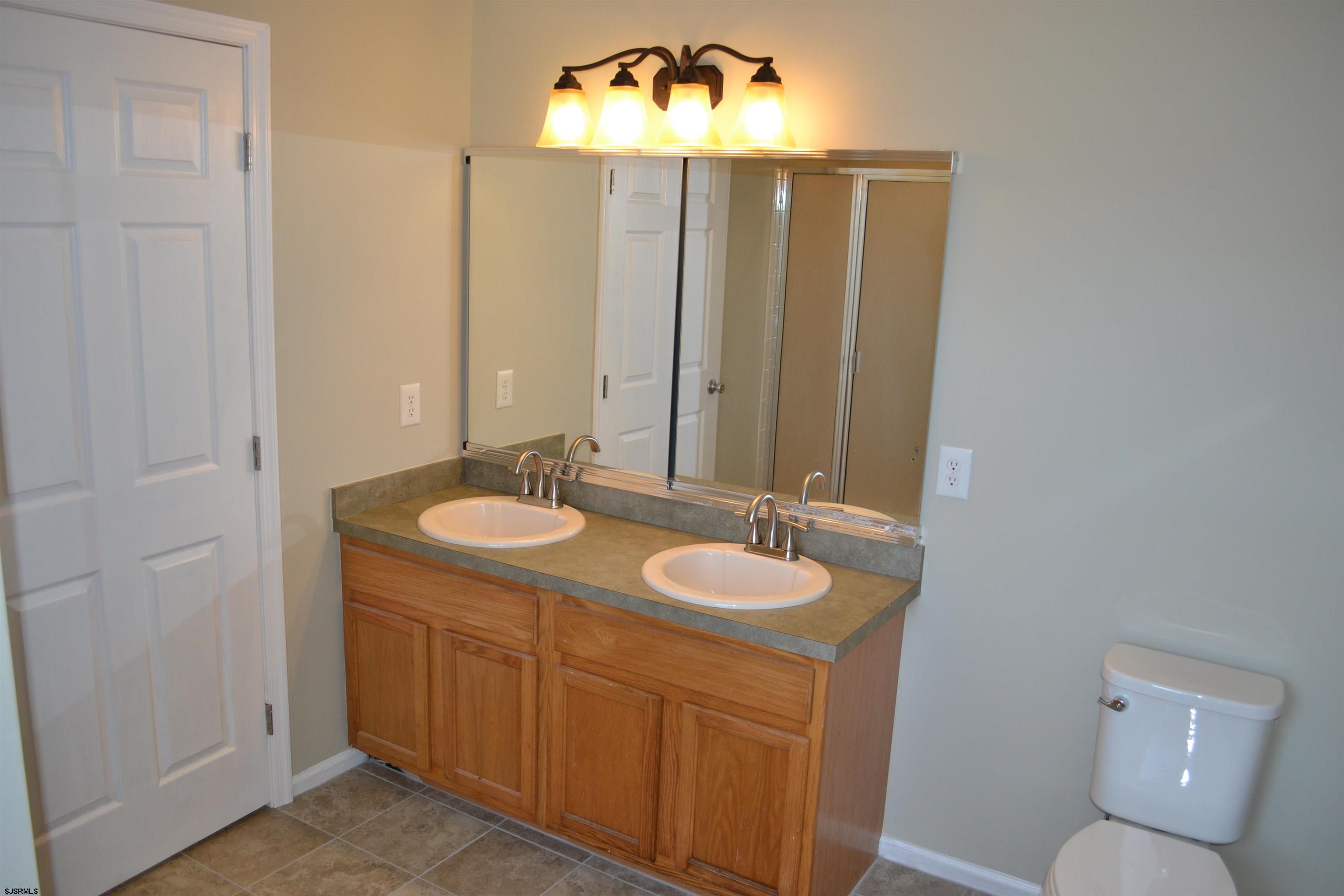 118 Woodberry Drive Egg Harbor Township NJ 08234