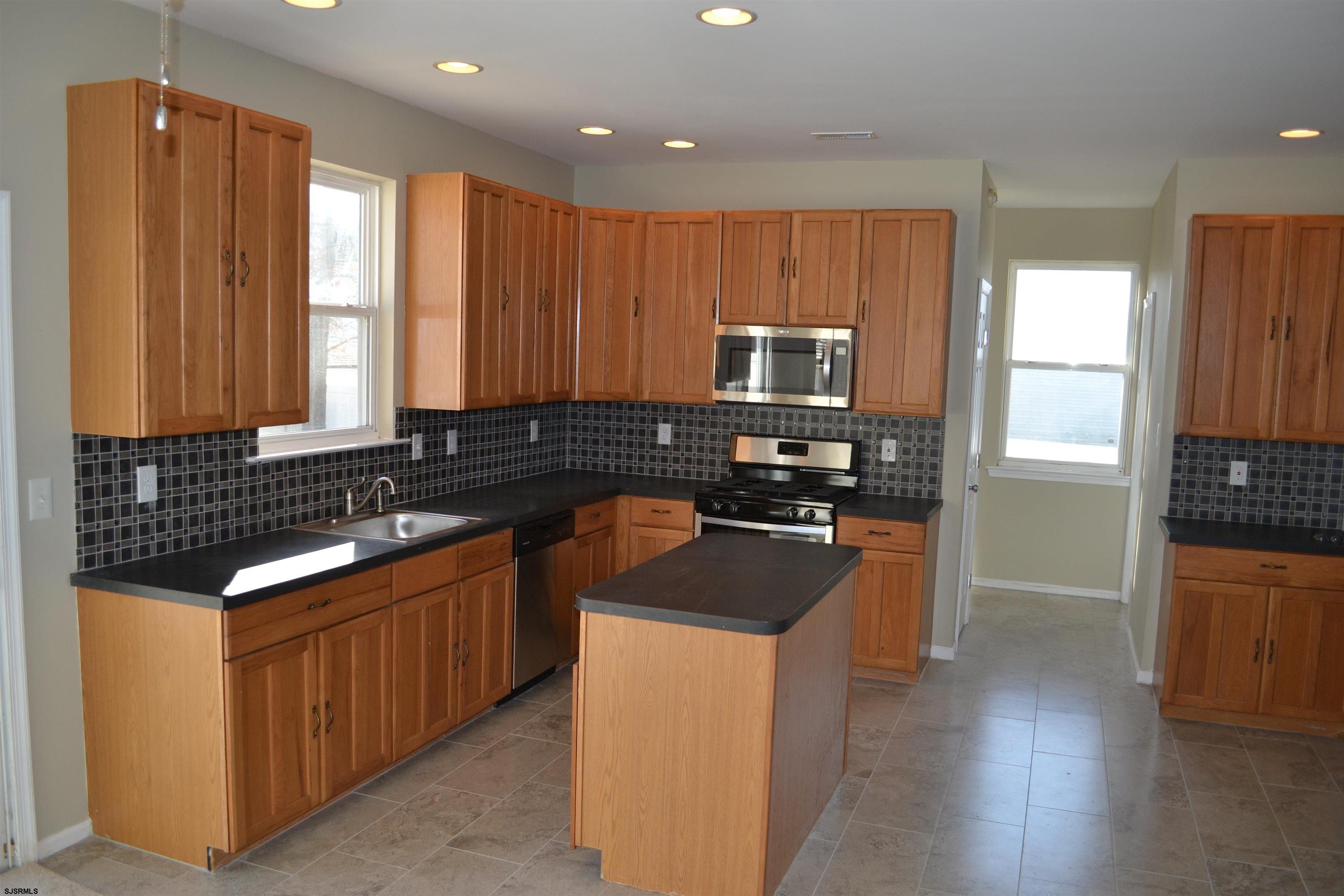 118 Woodberry Drive Egg Harbor Township NJ 08234