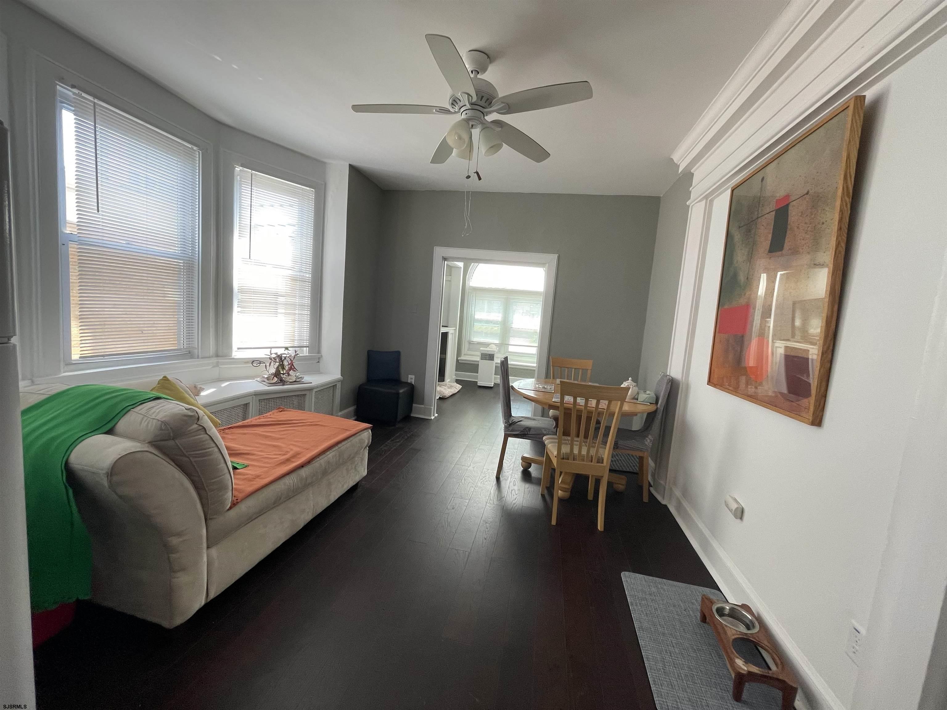 4011 Atlantic Avenue Atlantic City NJ 08401