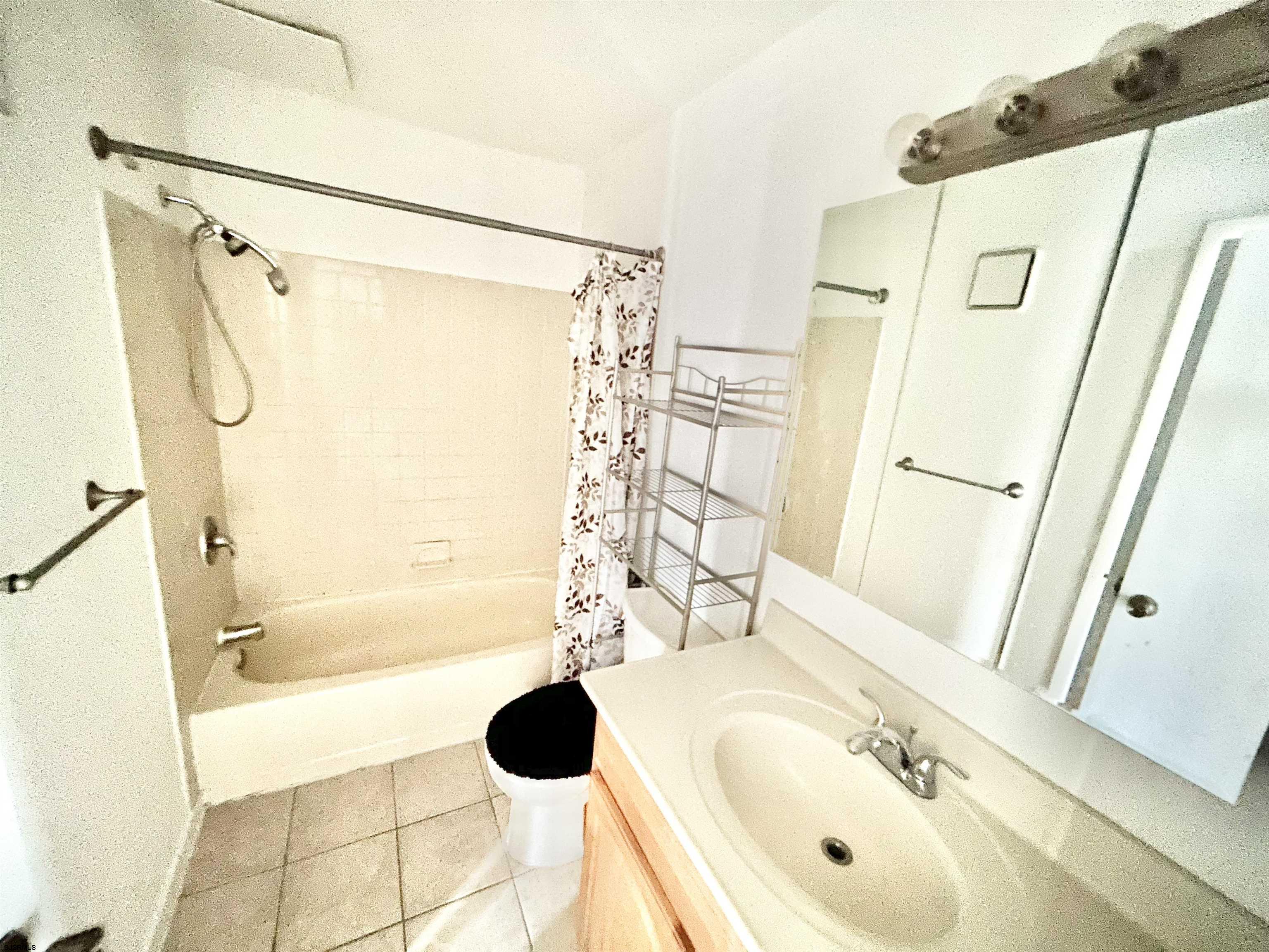199 Heather Croft Egg Harbor Township NJ 08234