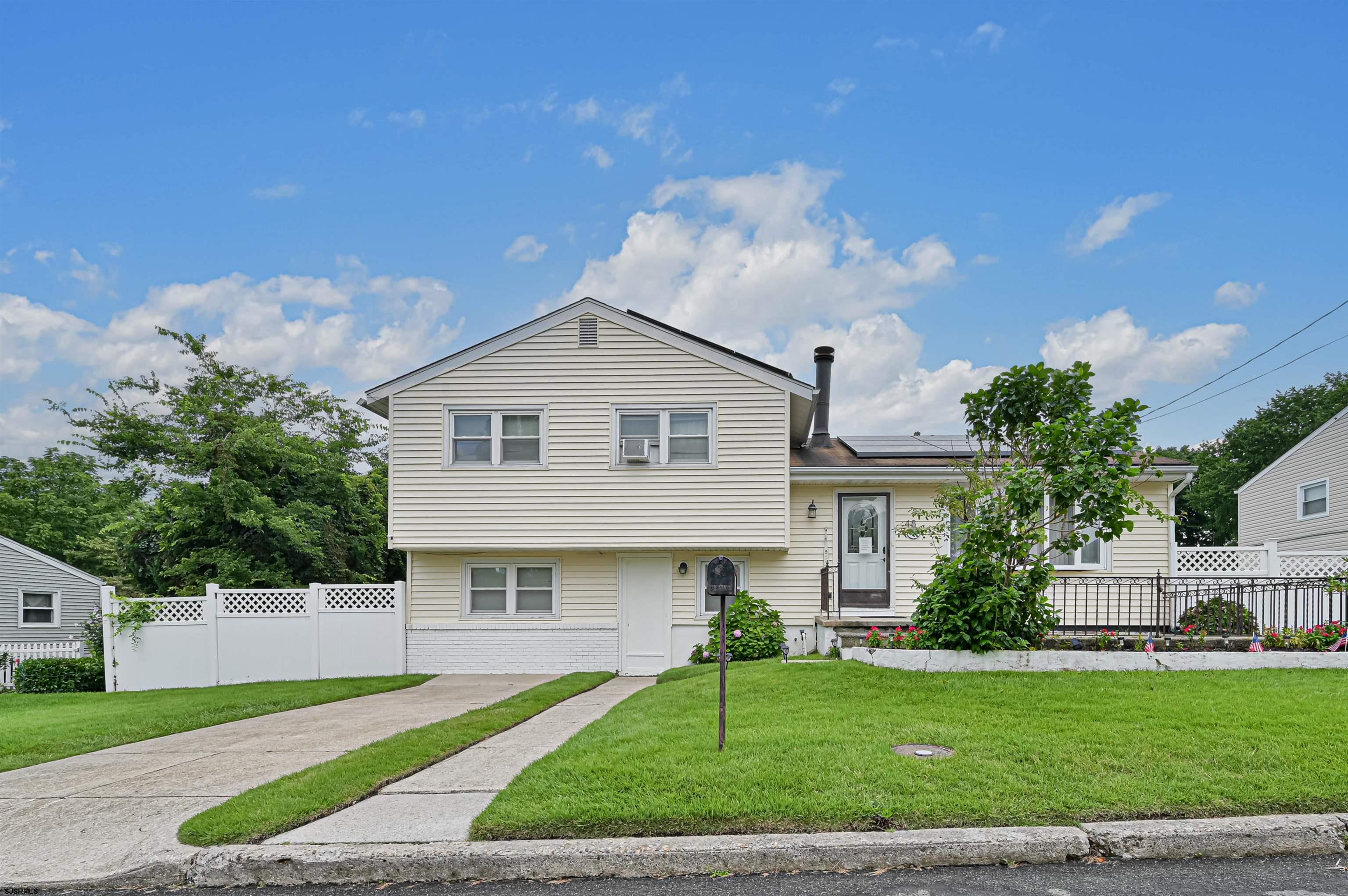 48 W Bolton Avenue Absecon NJ 08201