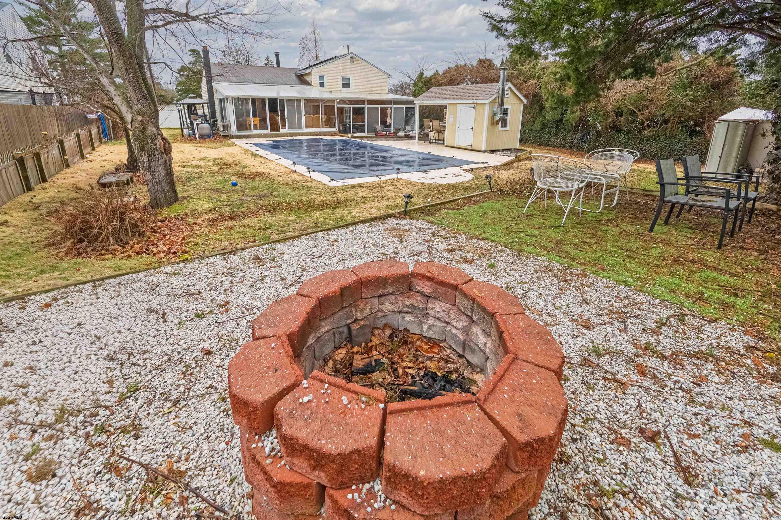 48 W Bolton Avenue Absecon NJ 08201