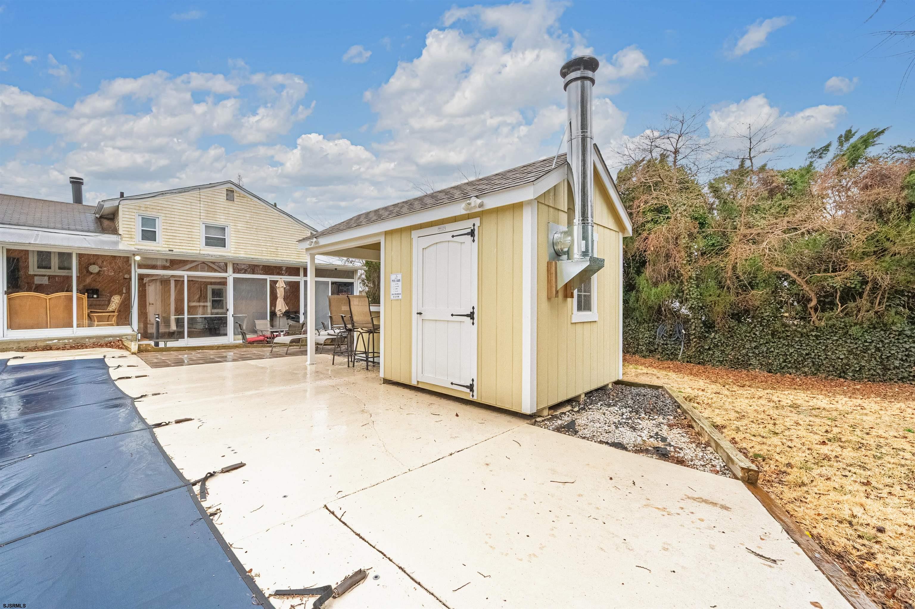 48 W Bolton Avenue Absecon NJ 08201