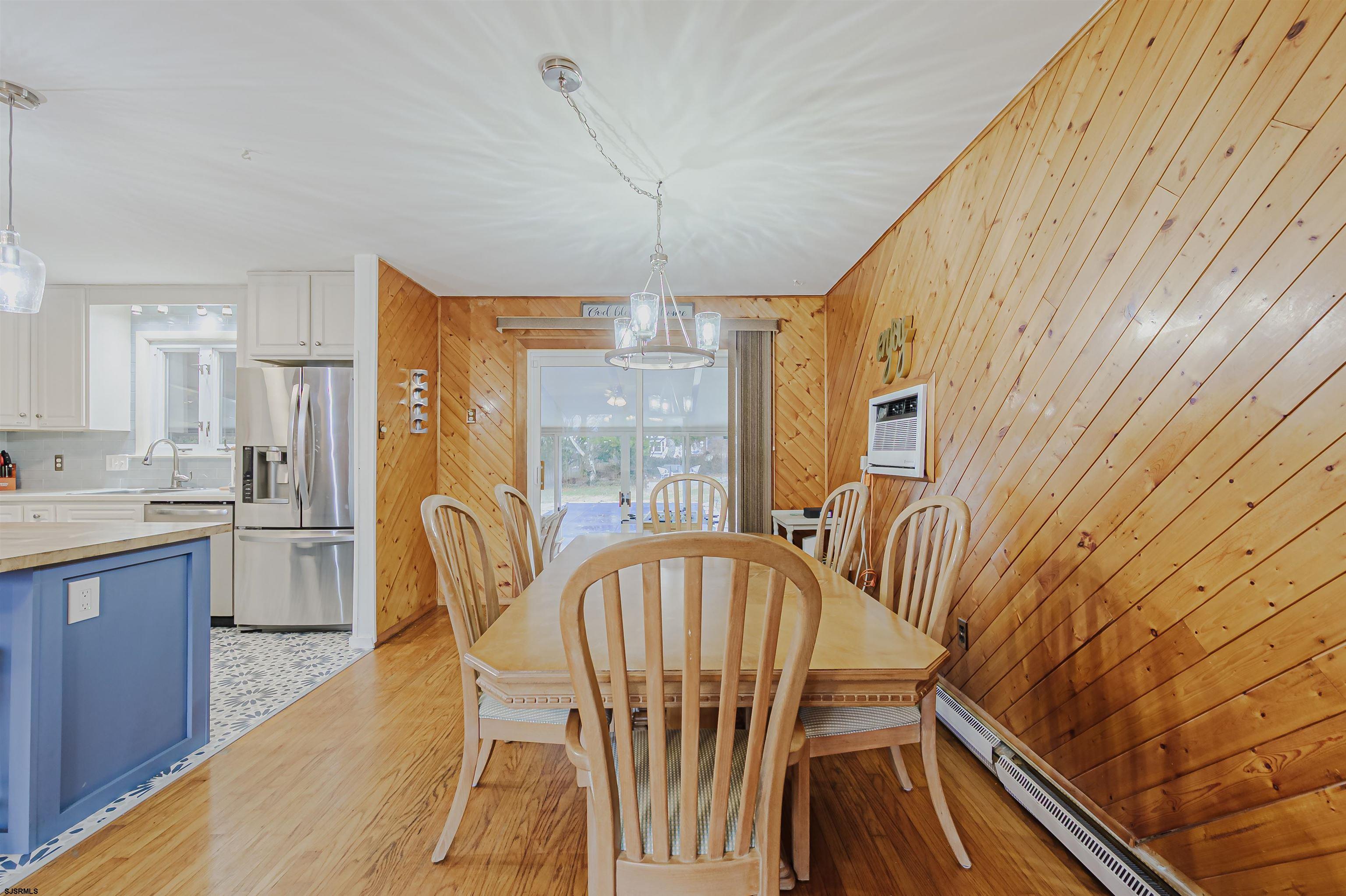 48 W Bolton Avenue Absecon NJ 08201