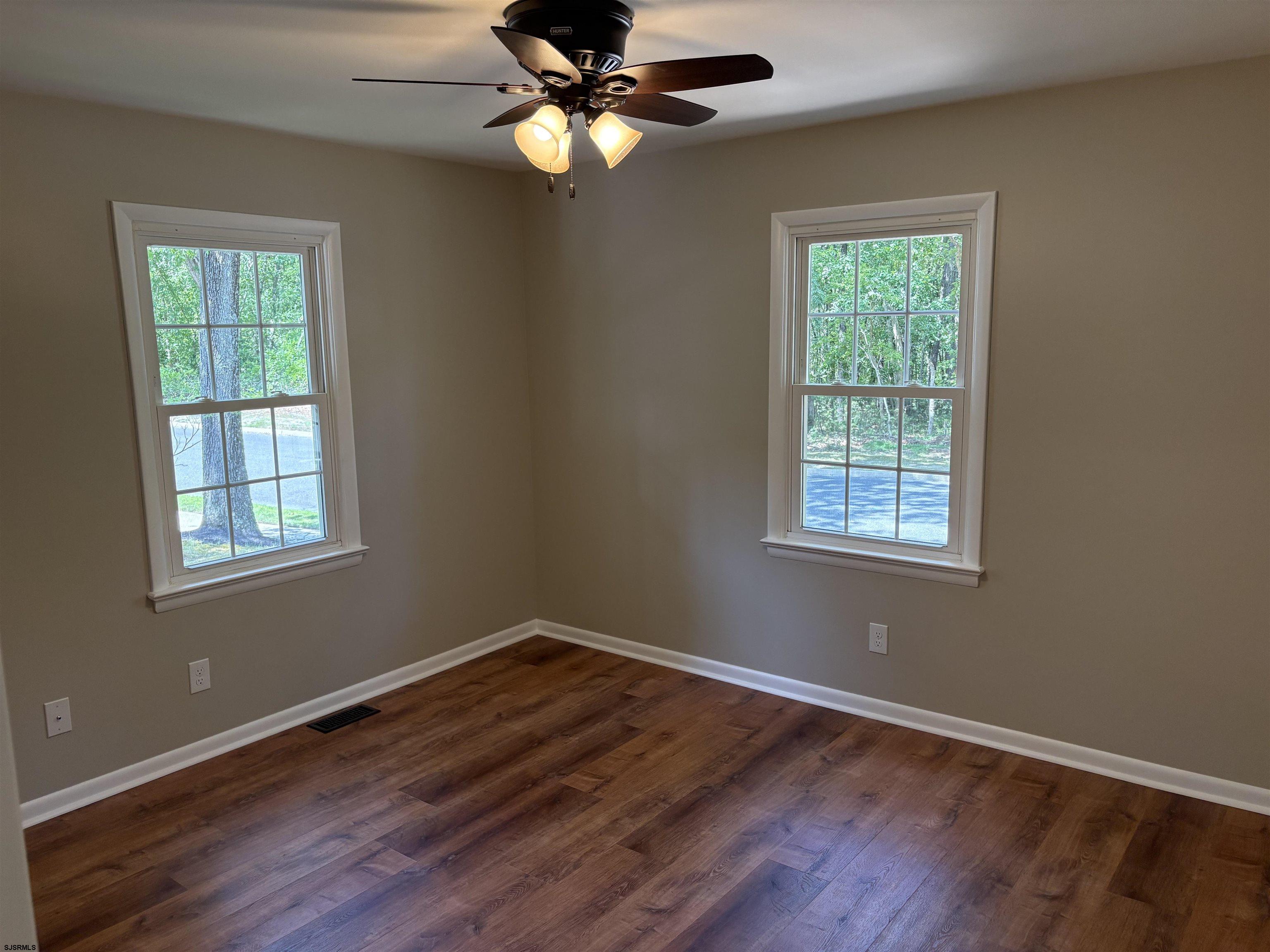 1111 Shelburne Avenue Absecon NJ 08201