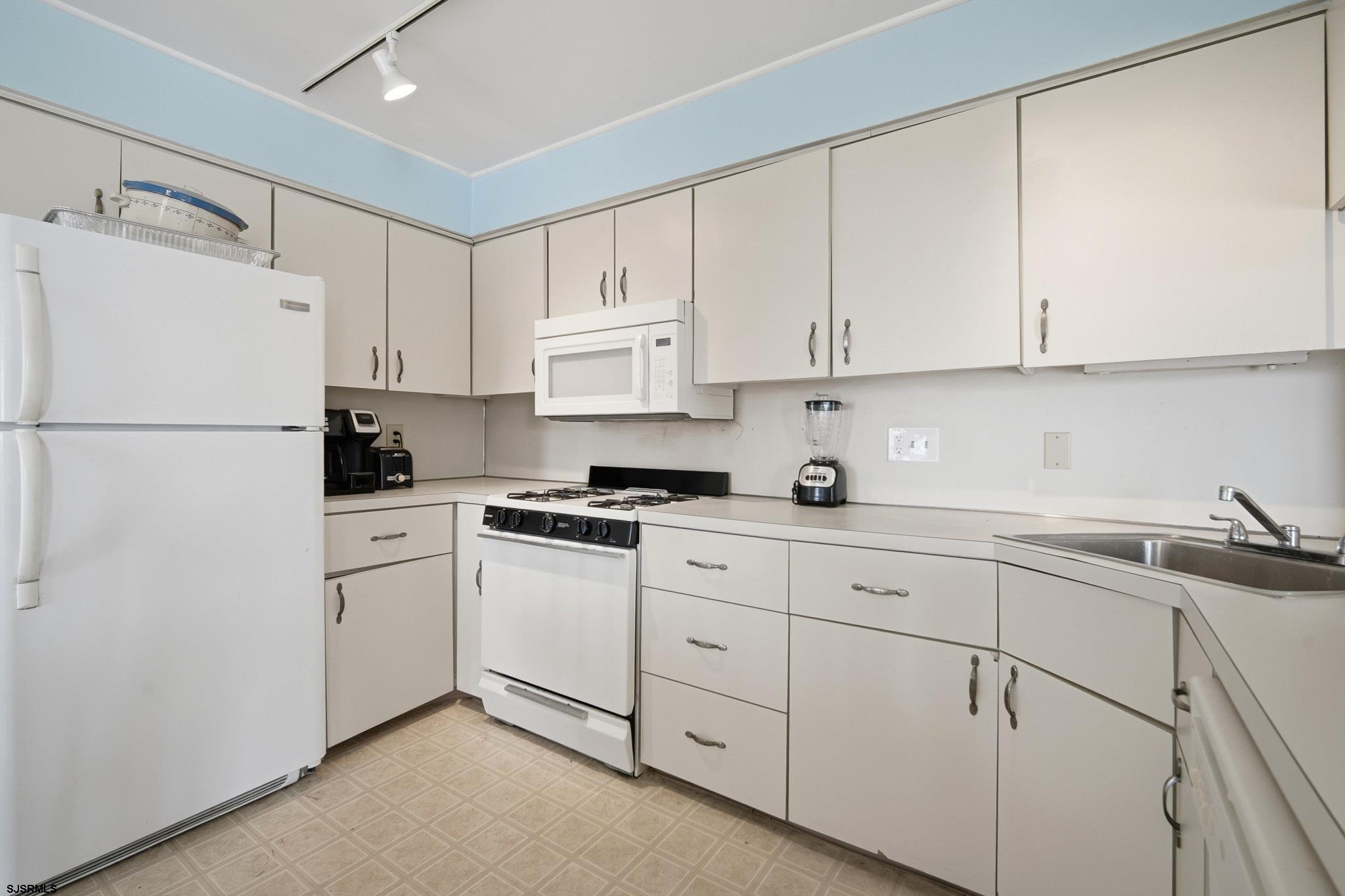 205 B N 10th Street Brigantine NJ 08203