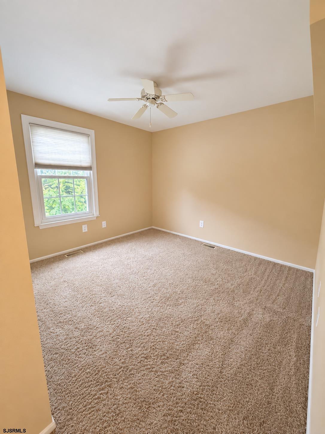 23 Allison Place Egg Harbor Township NJ 08234-8313