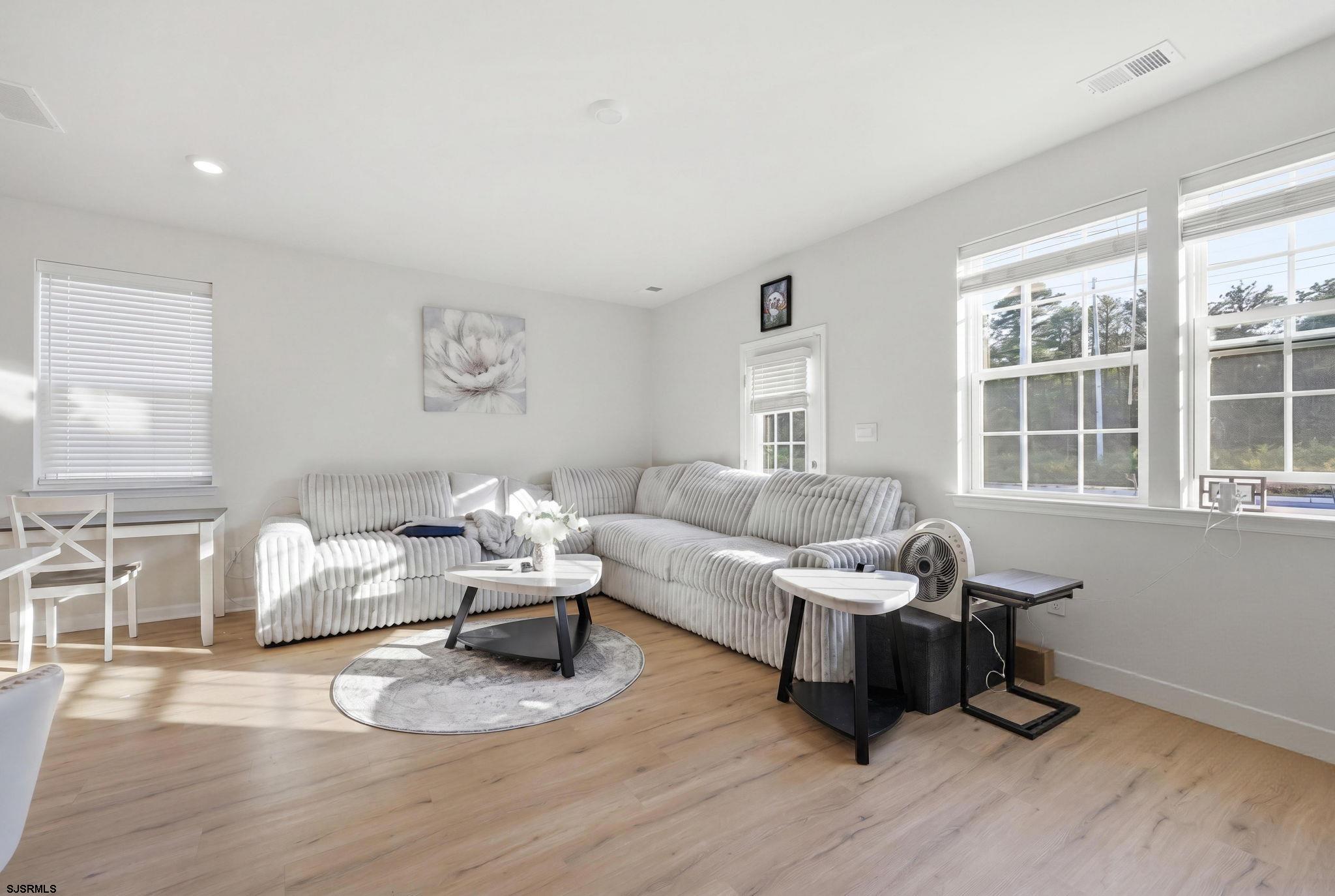 222 Hermosa Drive Egg Harbor Township NJ 08234