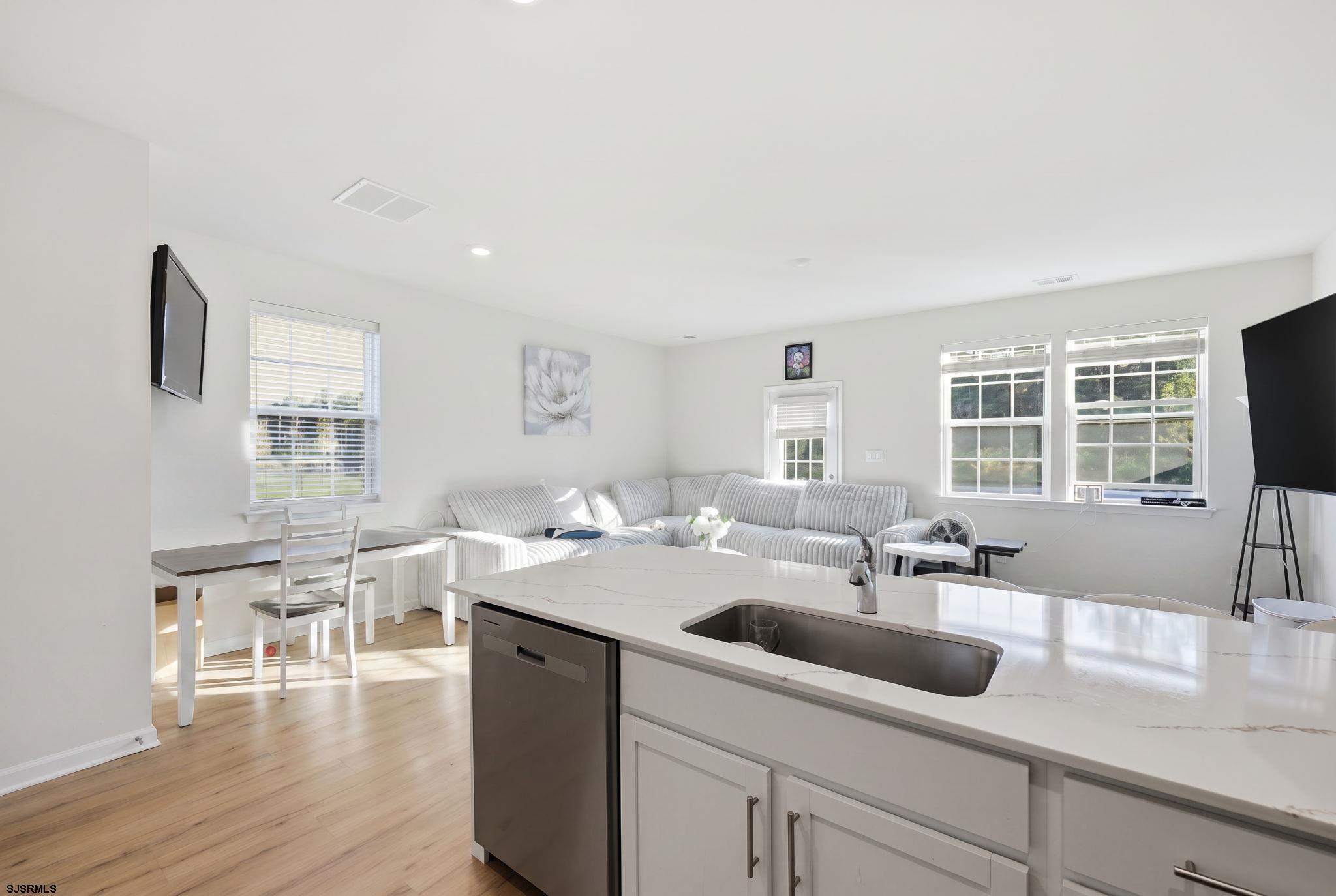 222 Hermosa Drive Egg Harbor Township NJ 08234
