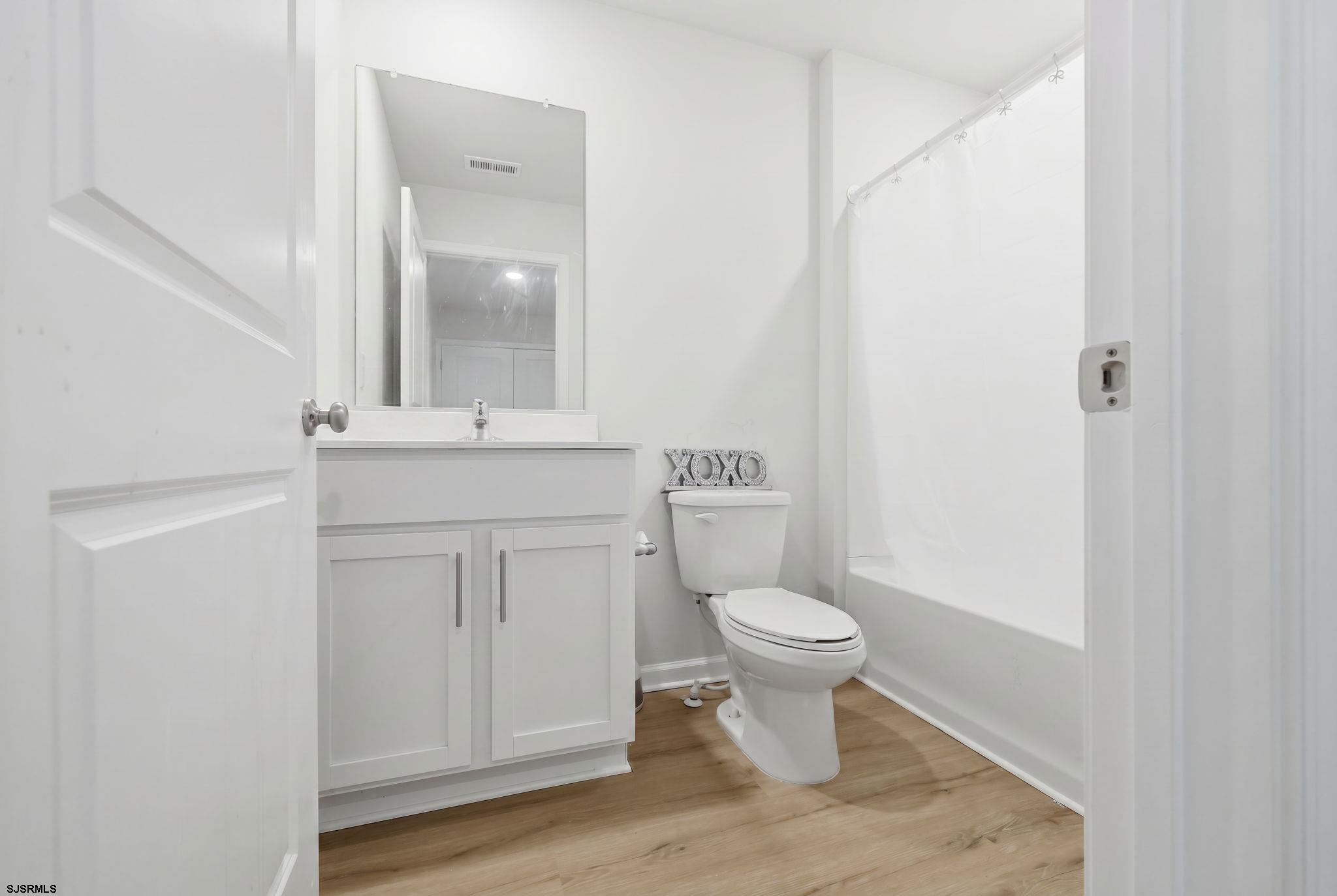 222 Hermosa Drive Egg Harbor Township NJ 08234