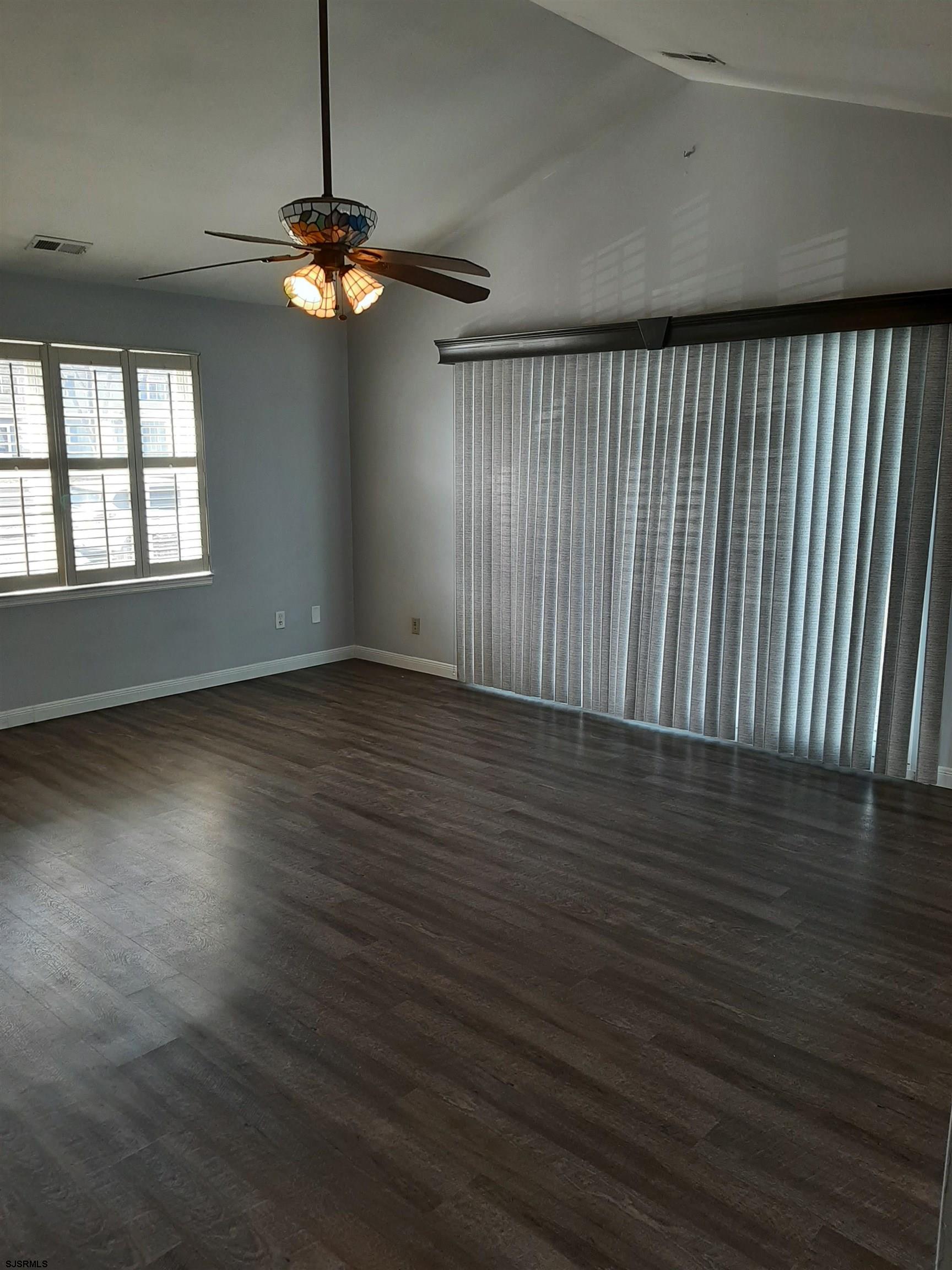 9 Pacific Avenue Somers Point NJ 08244