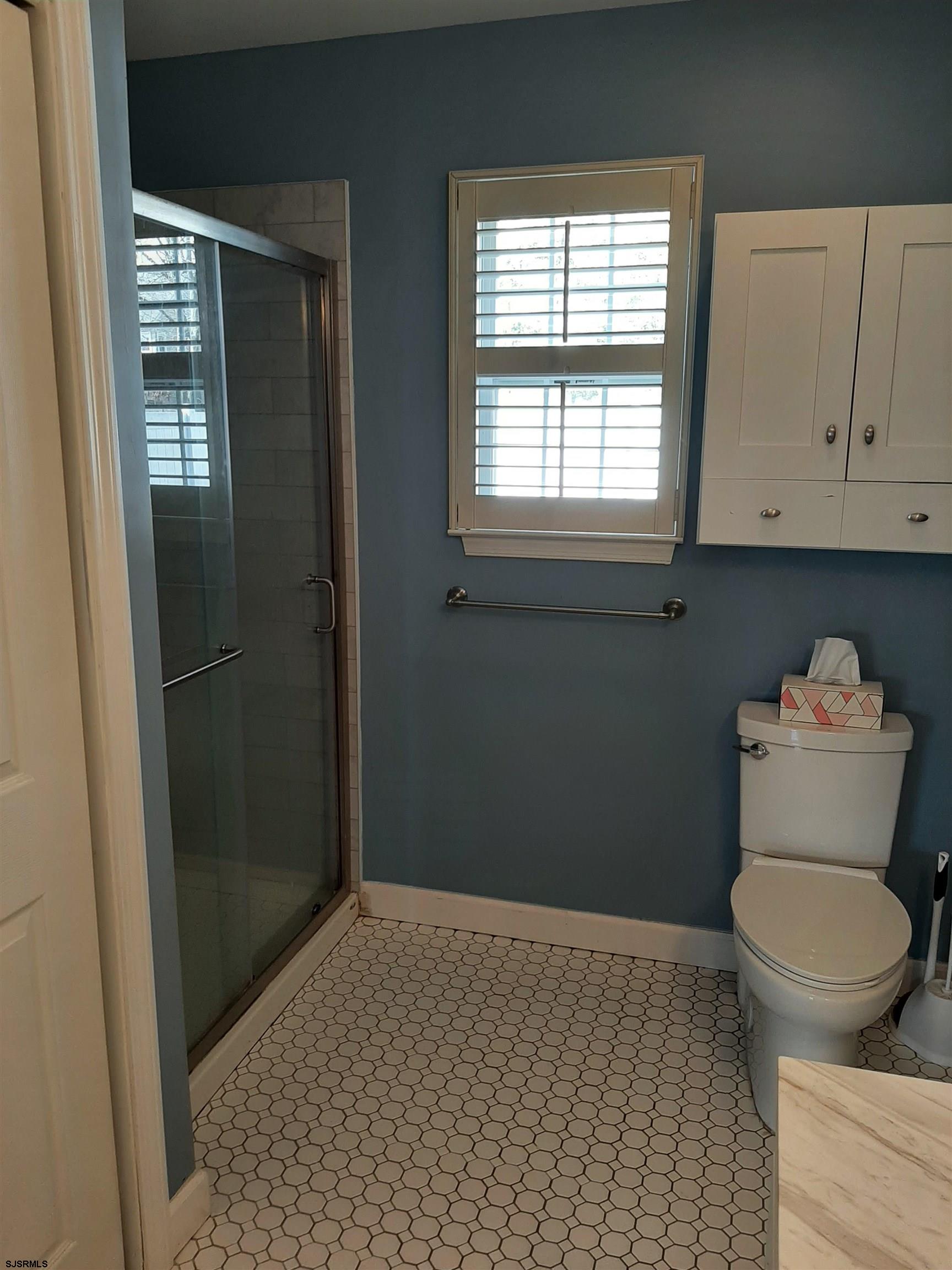 9 Pacific Avenue Somers Point NJ 08244