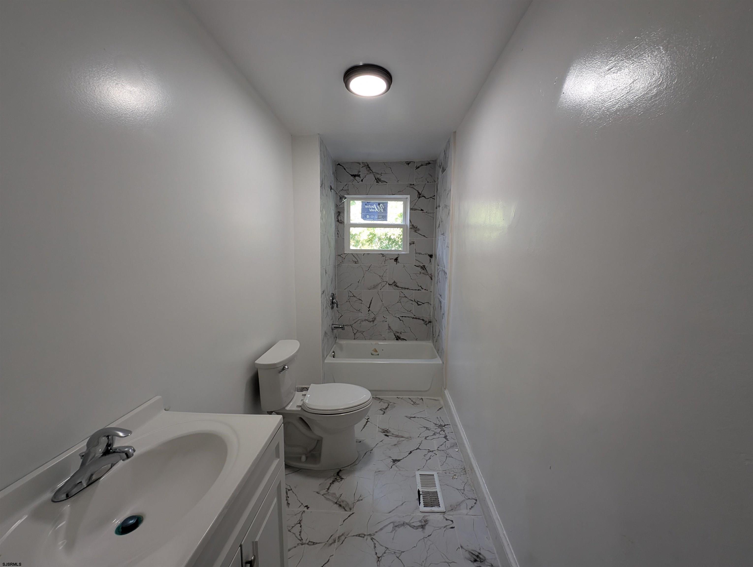 904 Westcoat Place Atlantic City NJ 08401