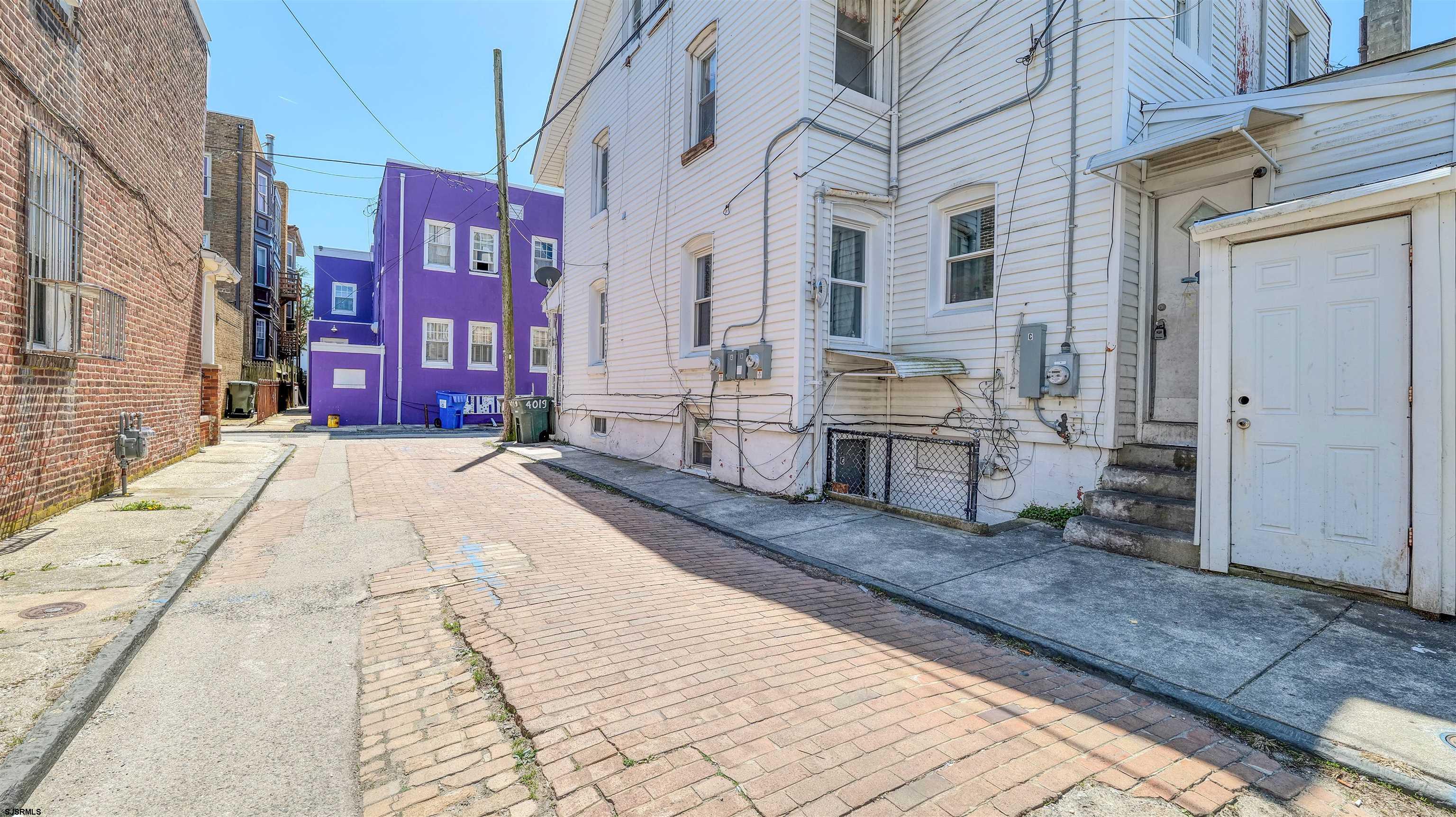 4019 Vanrennslear Atlantic City NJ 08401