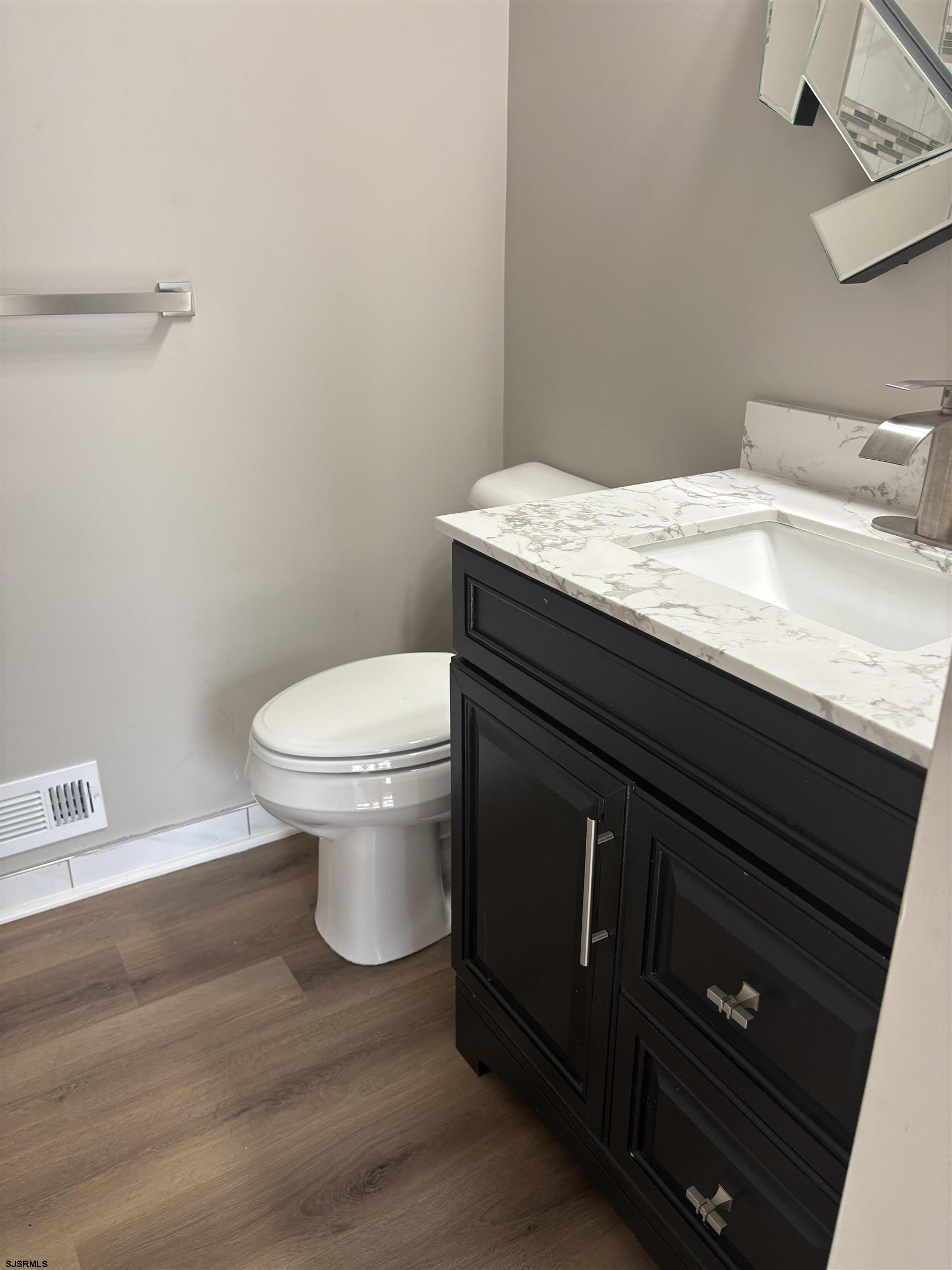 26 Cherokee Drive Galloway Township NJ 08205-0000