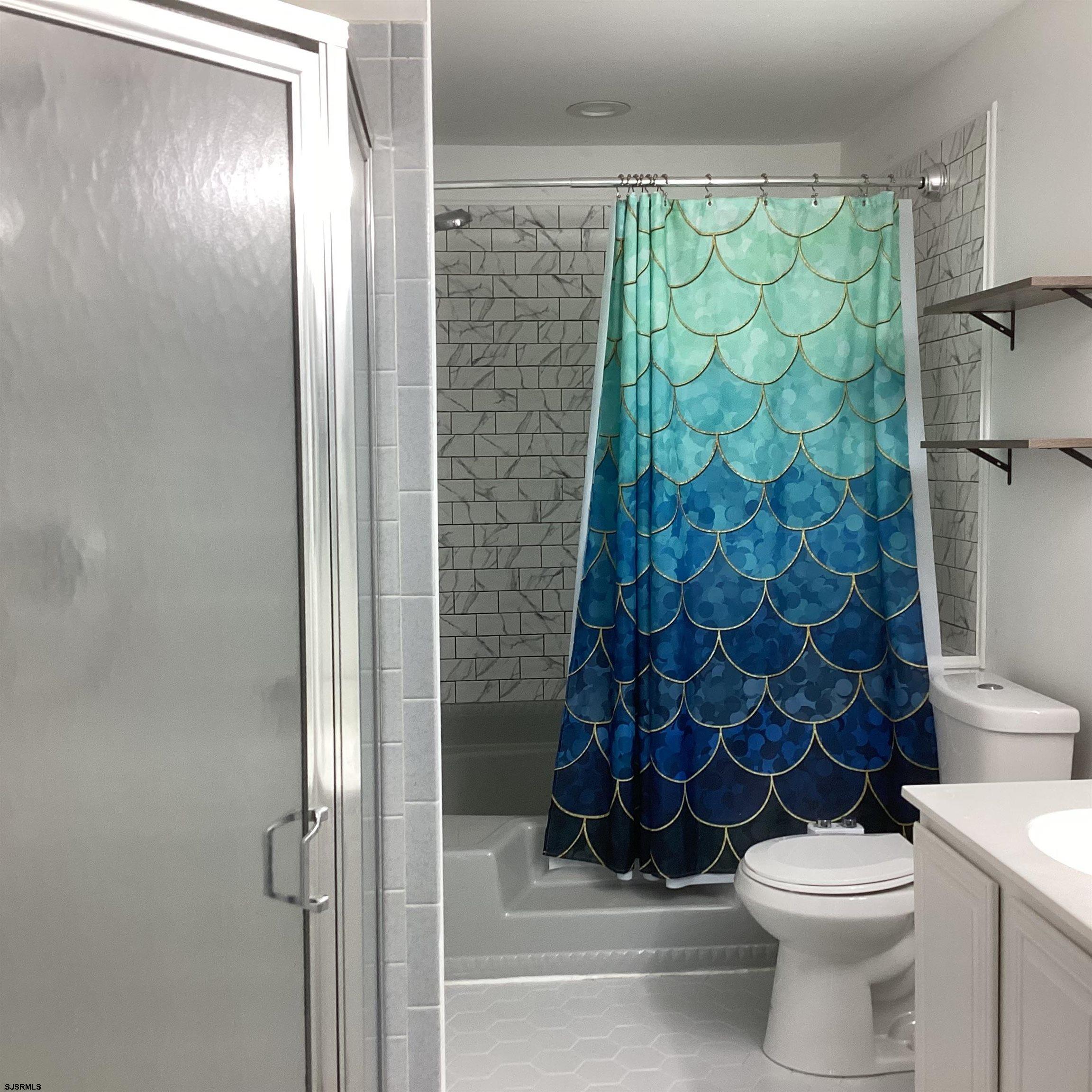 5 Fox Tail Court Somers Point NJ 08244