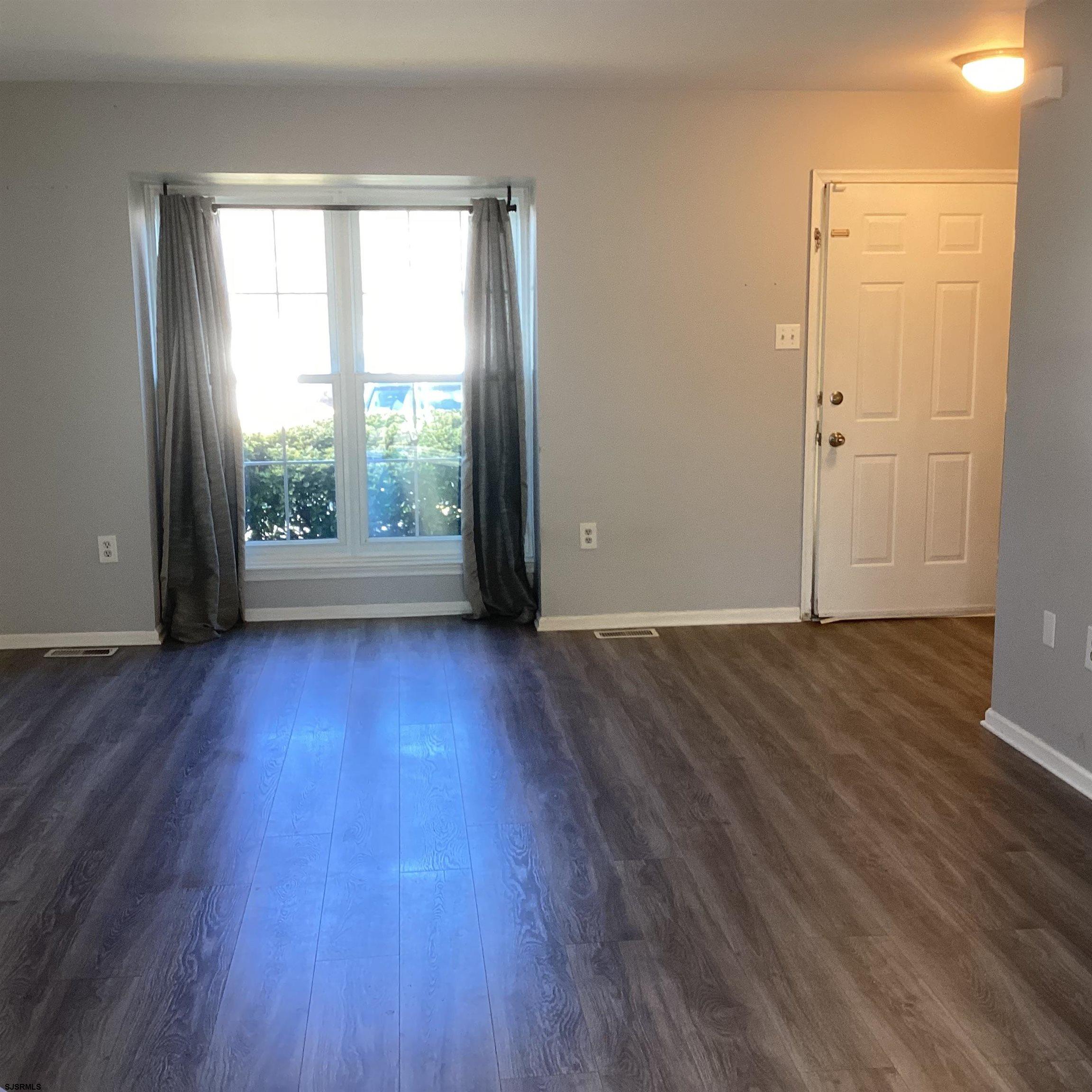 5 Fox Tail Court Somers Point NJ 08244