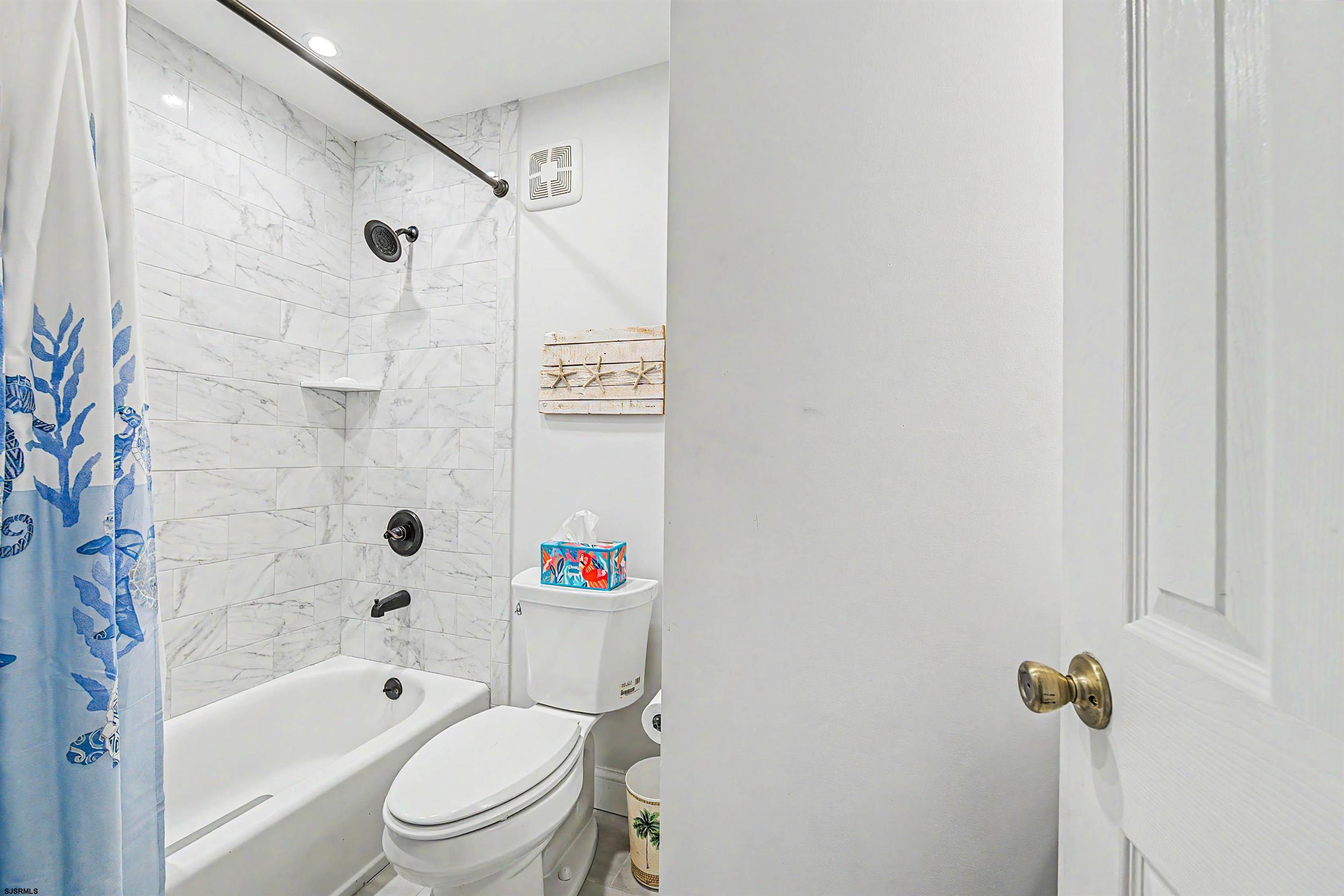 211 Harbour Cov 211 Harbour Cove Somers Point NJ 08244