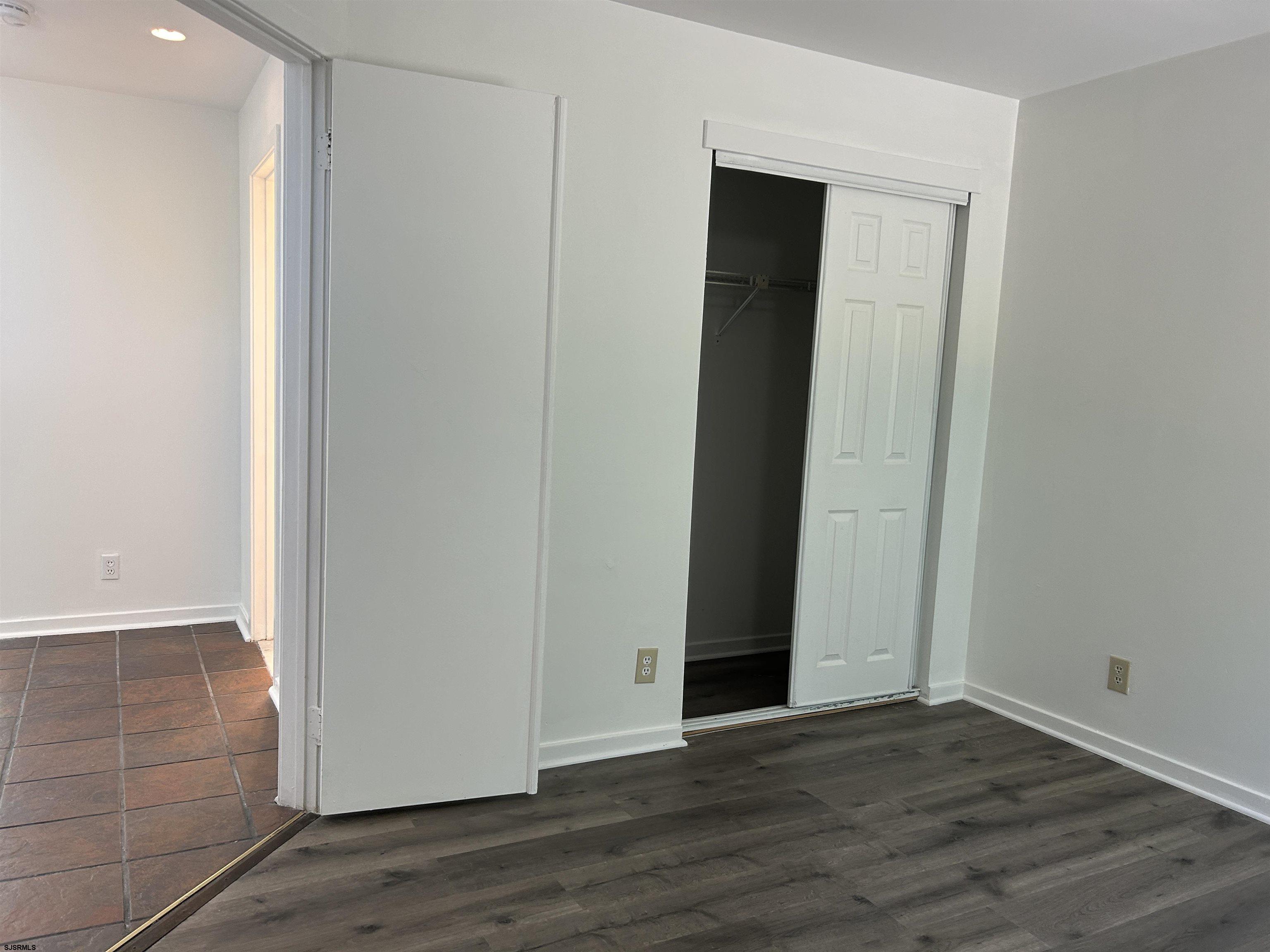 20 Tilton Club Egg Harbor Township NJ 08234
