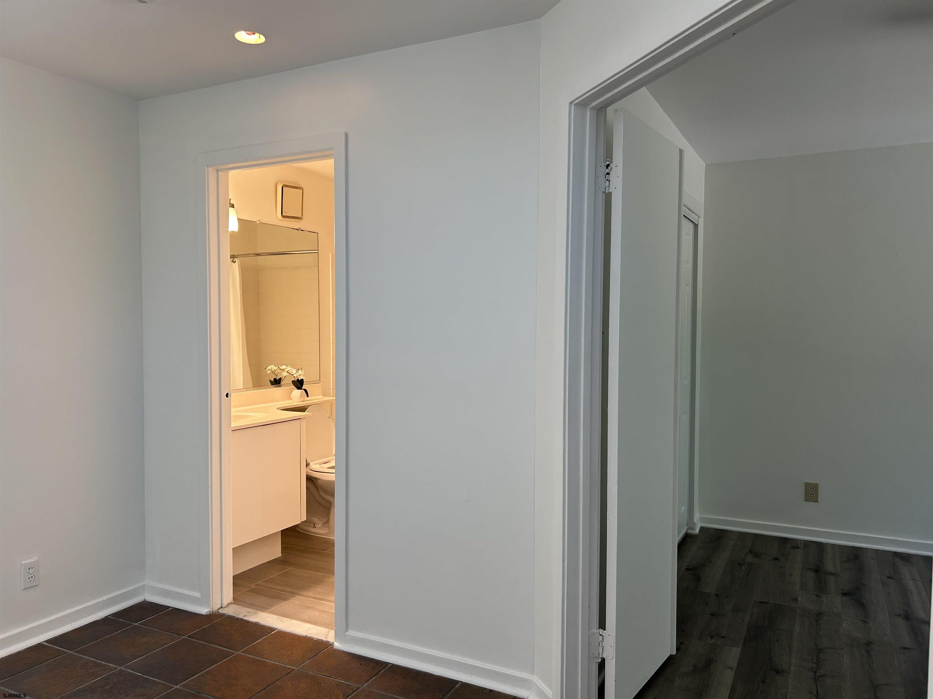 20 Tilton Club Egg Harbor Township NJ 08234