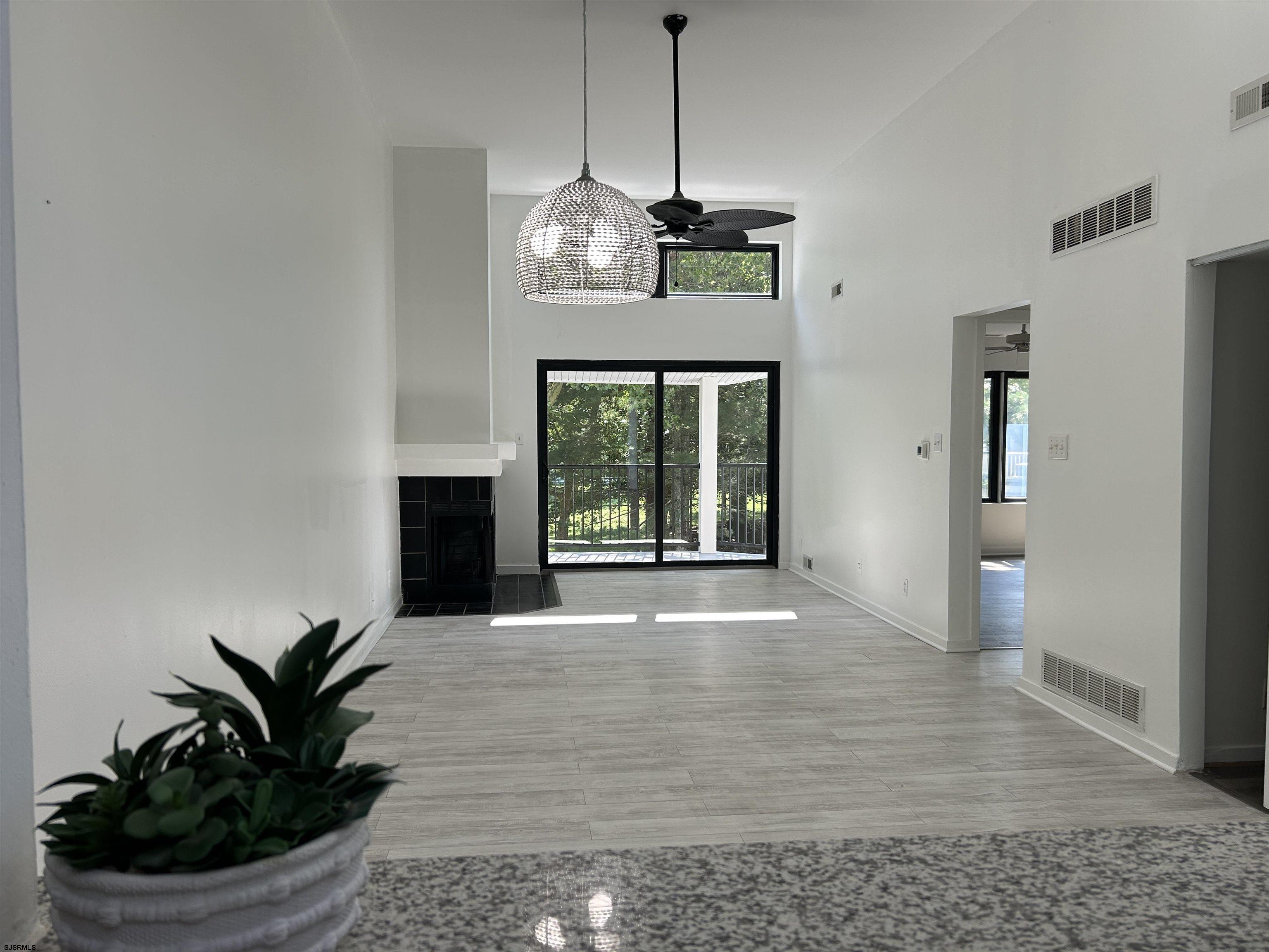 20 Tilton Club Egg Harbor Township NJ 08234