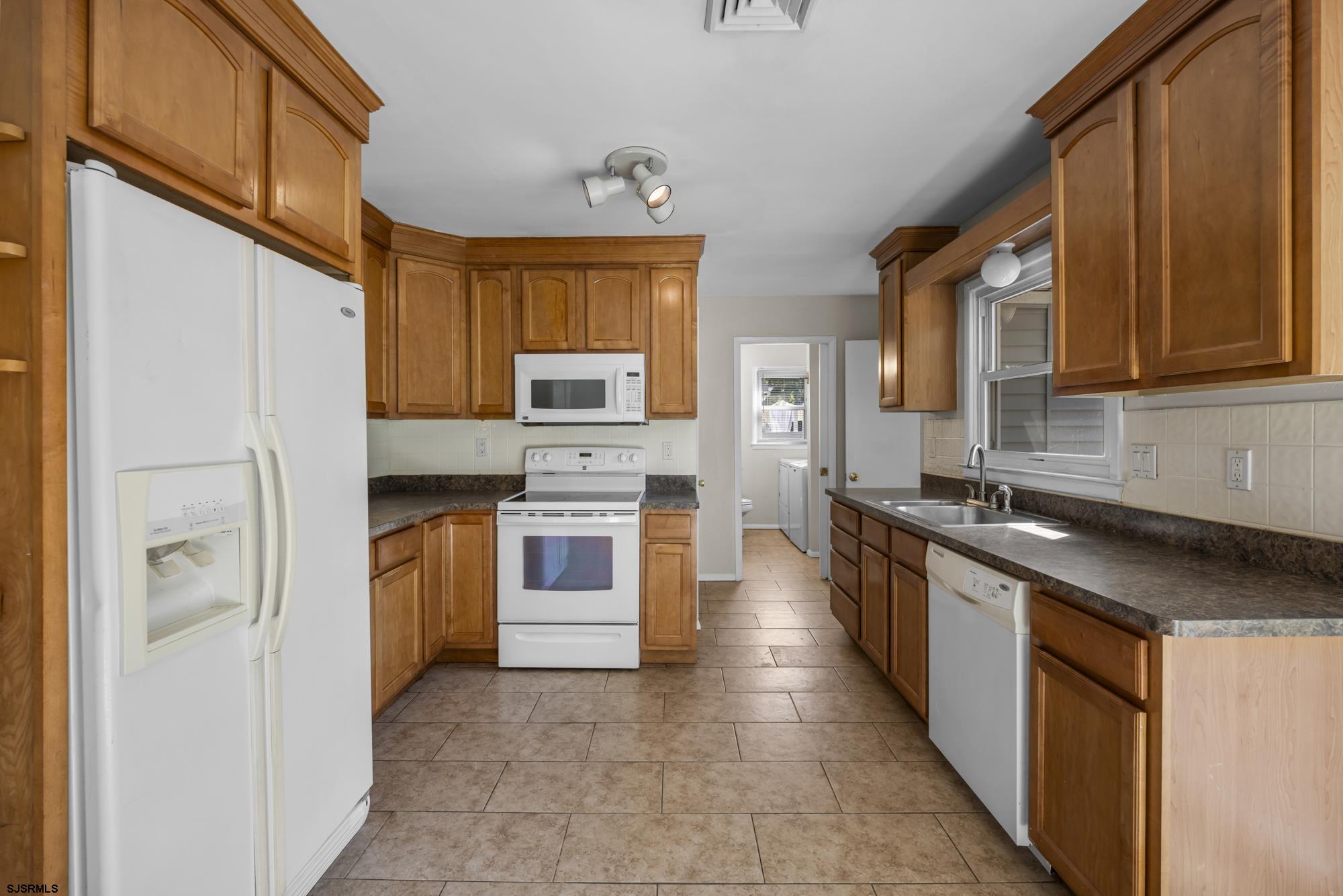 121 Osborne Avenue Somers Point NJ 08244
