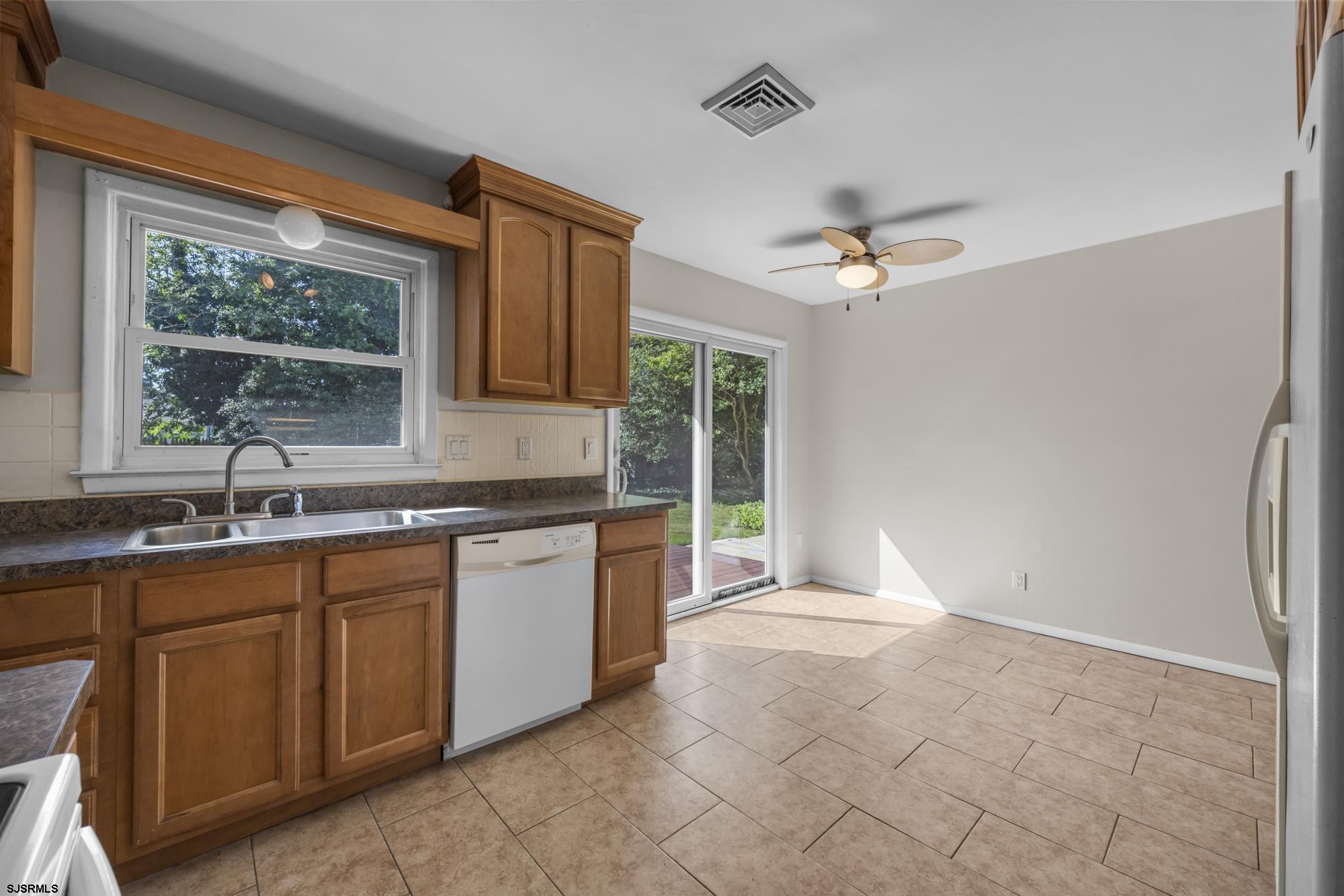 121 Osborne Avenue Somers Point NJ 08244