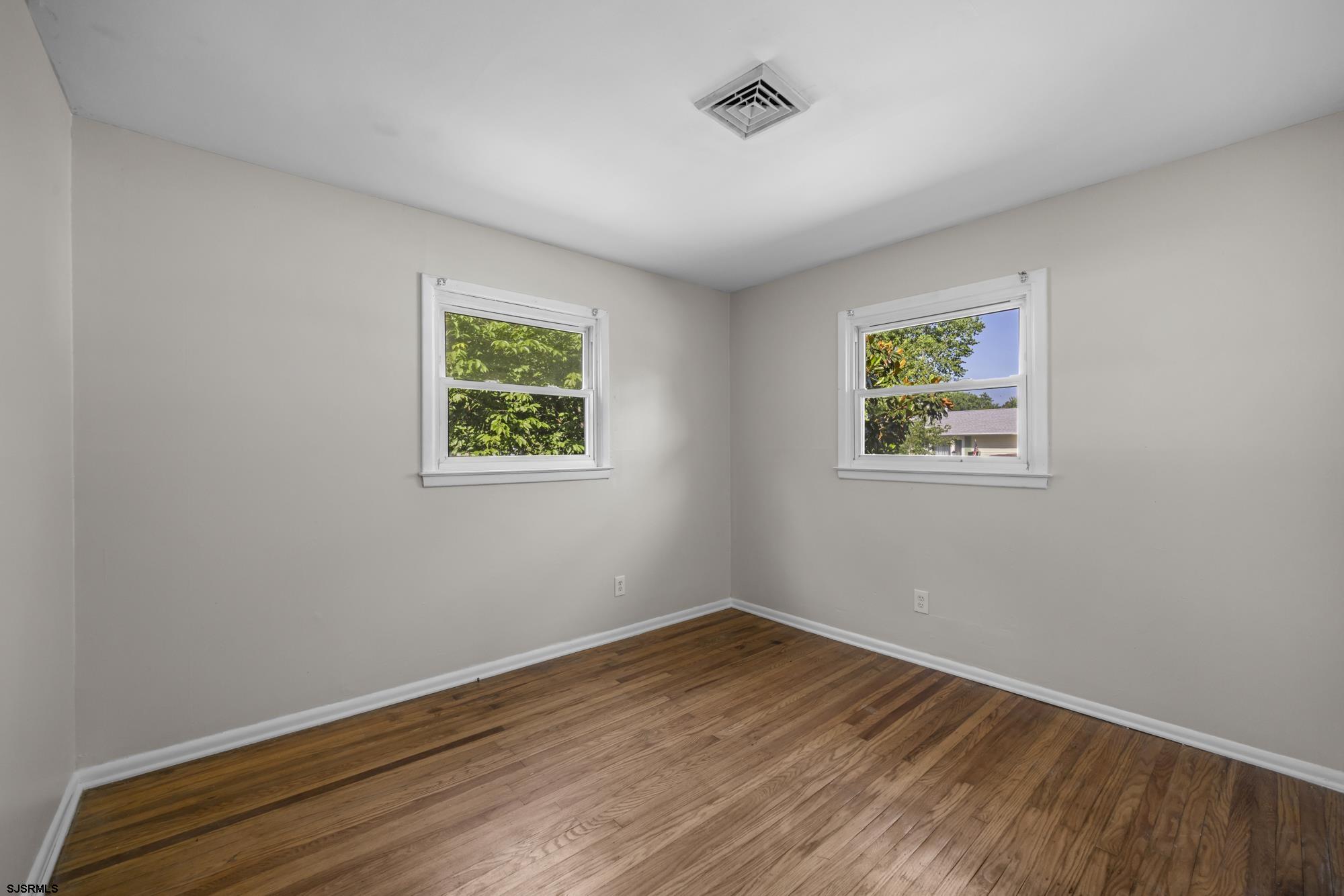 121 Osborne Avenue Somers Point NJ 08244