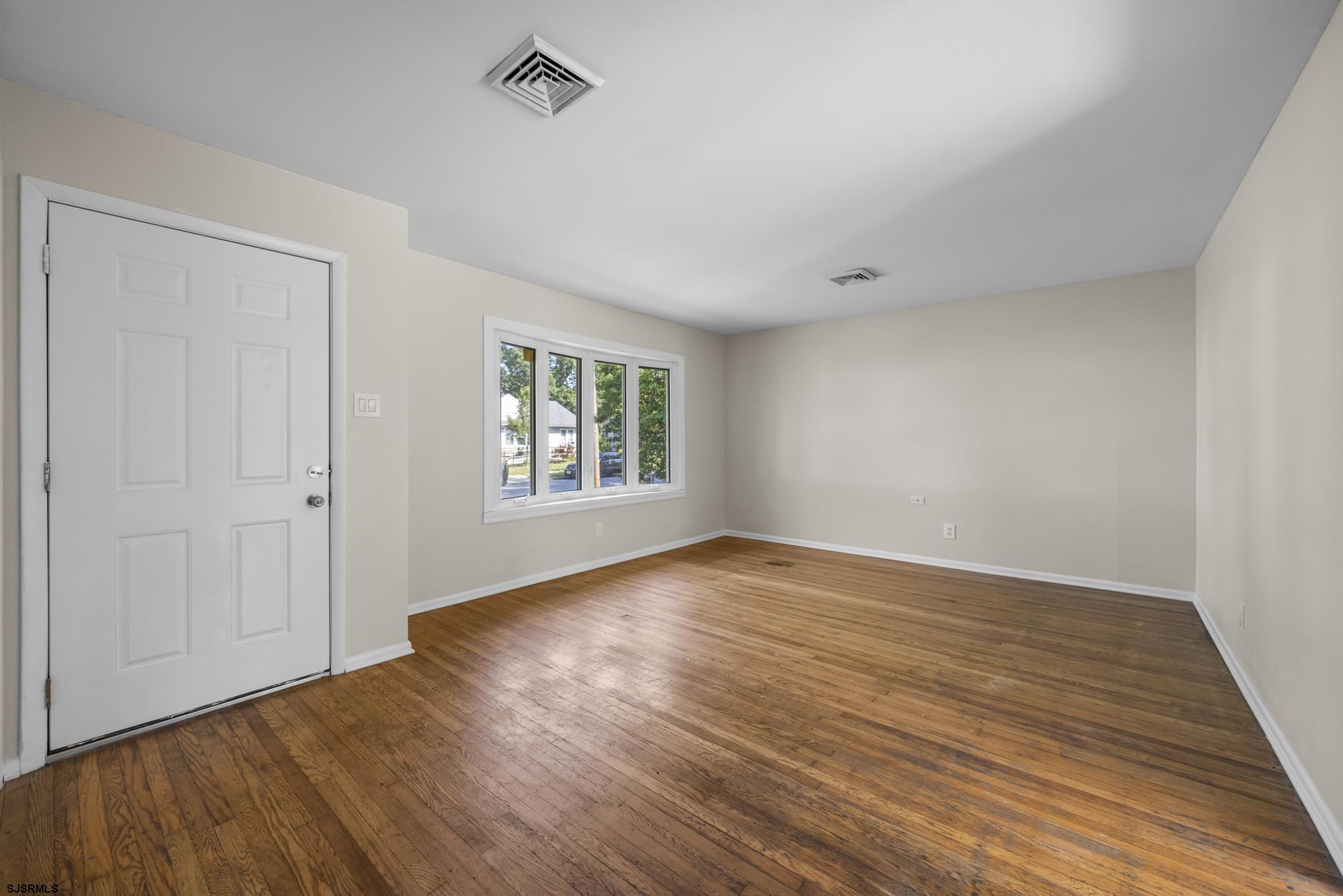 121 Osborne Avenue Somers Point NJ 08244
