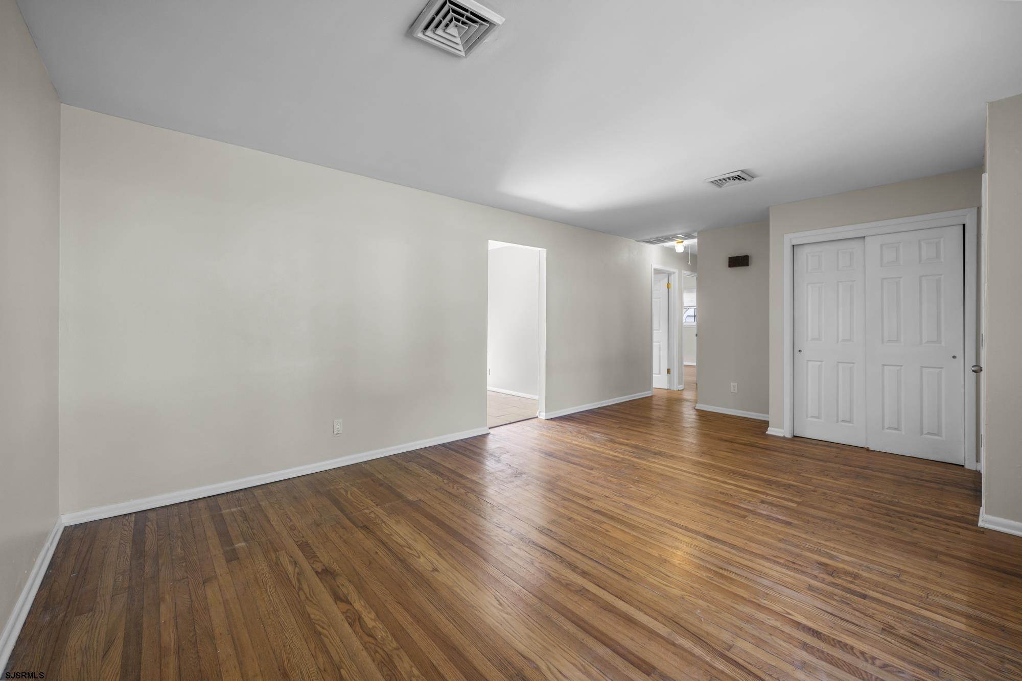 121 Osborne Avenue Somers Point NJ 08244