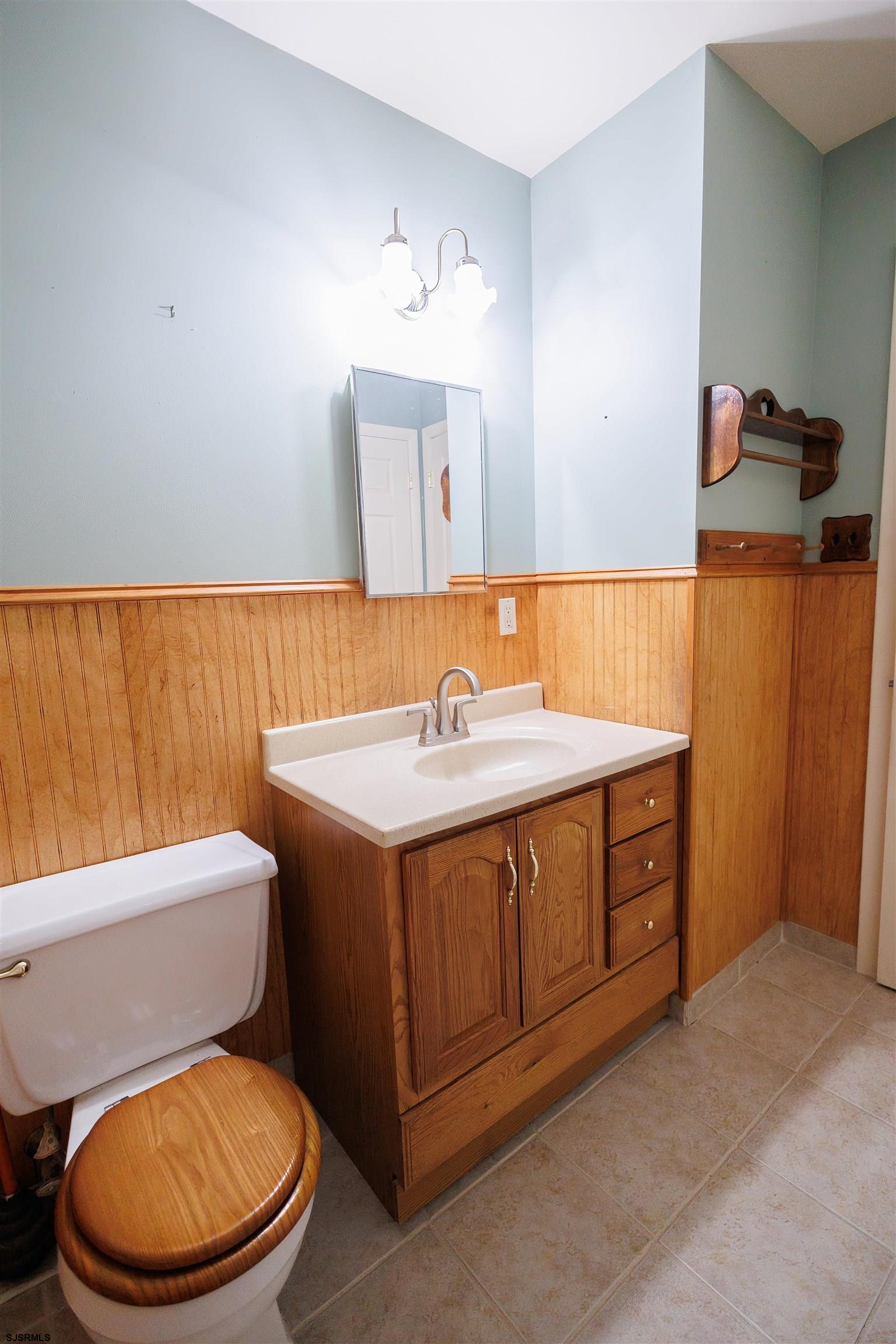 2294 Linden Avenue Atco NJ 08004
