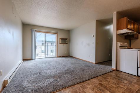 2409 4th Avenue N Moorhead MN 56560