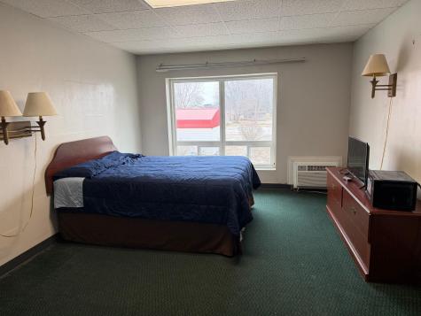 1923 Dover Street Worthington MN 56187