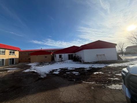 1923 Dover Street Worthington MN 56187
