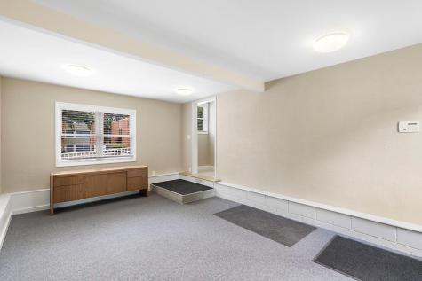 3821 W Broadway Avenue Robbinsdale MN 55422