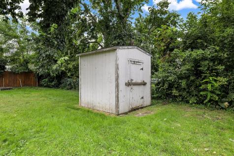 3821 W Broadway Avenue Robbinsdale MN 55422